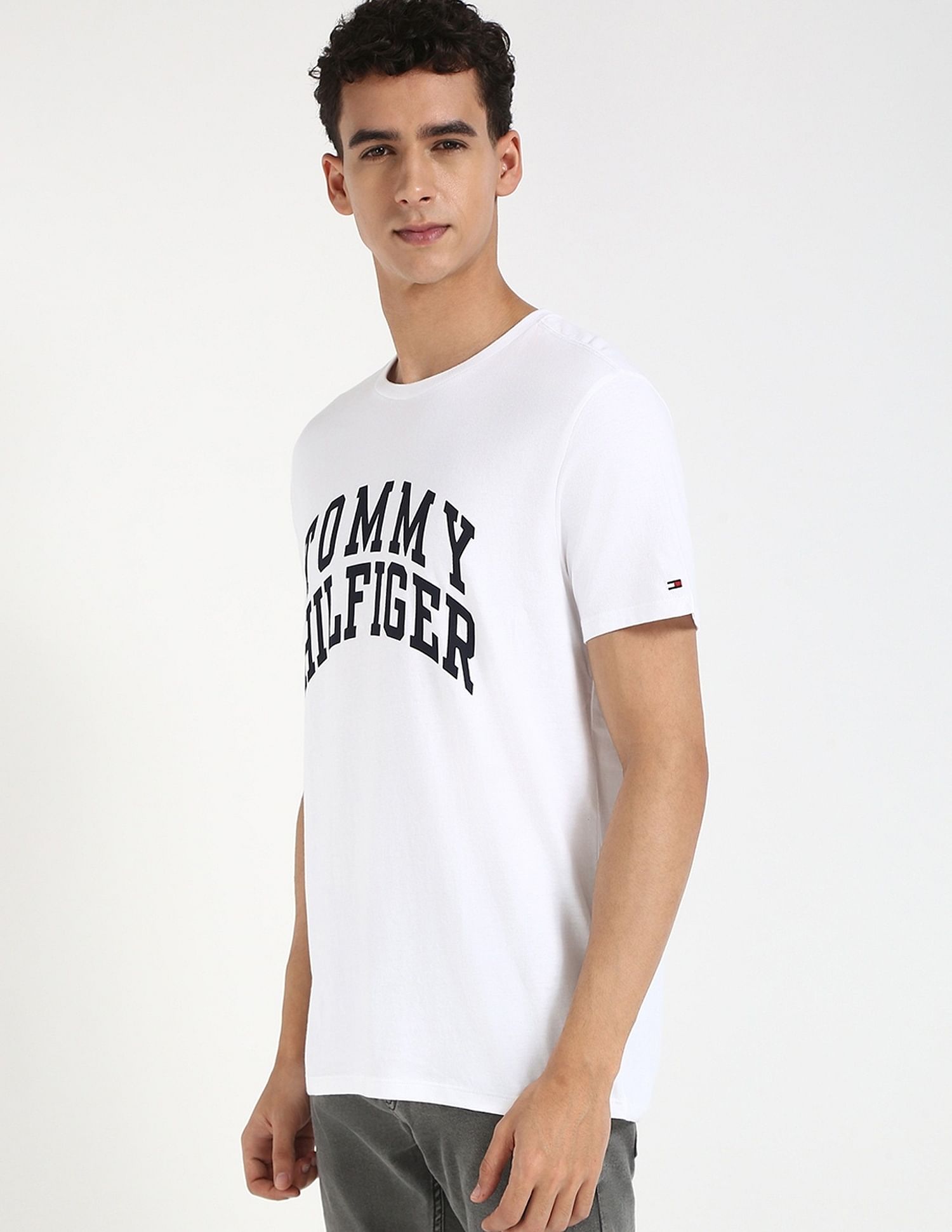 Tommy Hilfiger Logo Regular-Fit Cotton T-Shirt