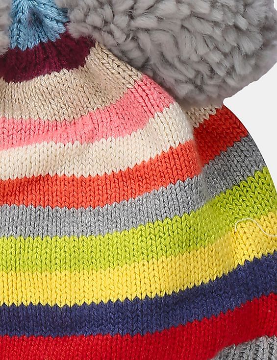 Gap pom pom clearance hat