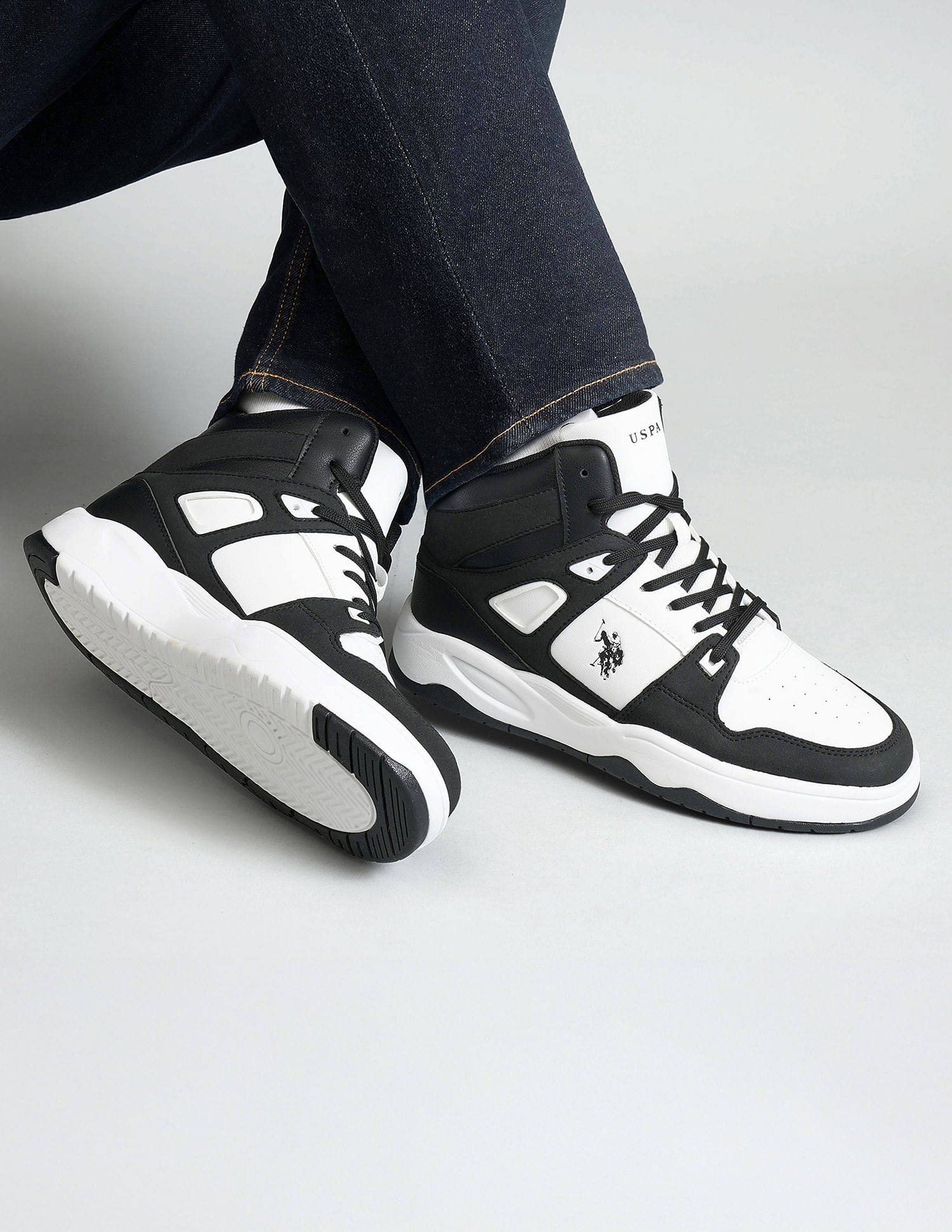 U.S. Polo Assn. Men Bruce Mid Top Sneakers