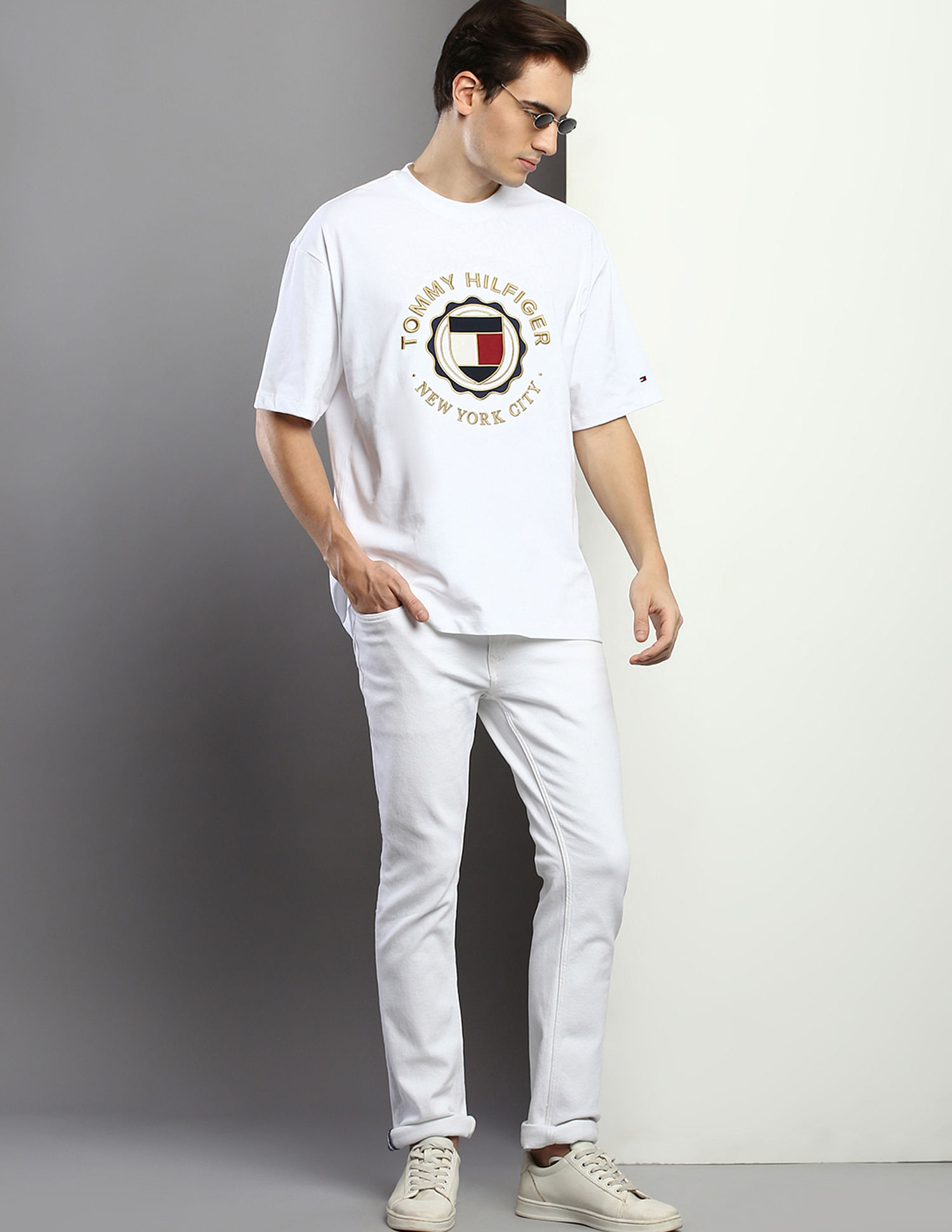 Buy Tommy Hilfiger Icon Roundall Gold Embroidered Logo Regular Fit T-Shirt  - NNNOW.com