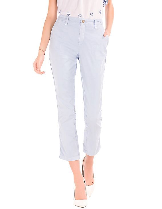 gap women chino
