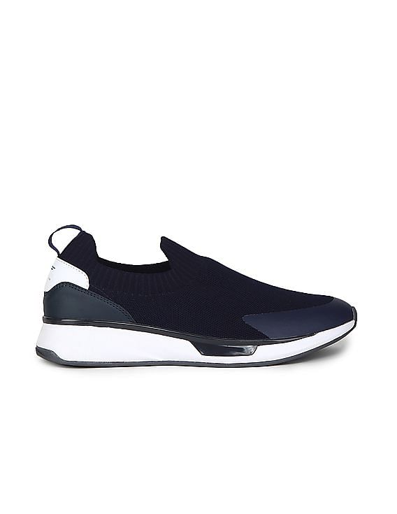 Flying Machine Men Round Toe Huang Slip On Shoes