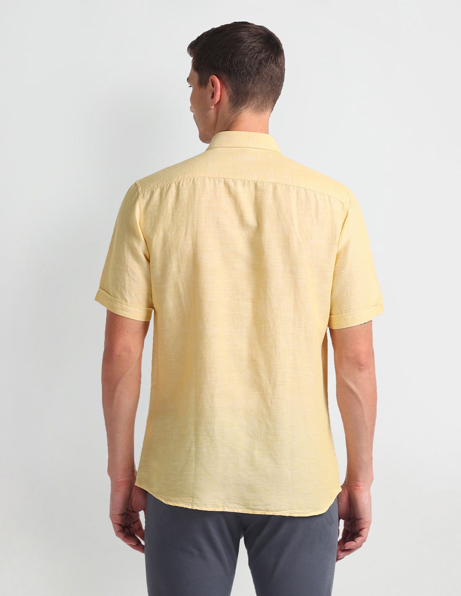 Arrow Sports Linen Blend Heathered Shirt
