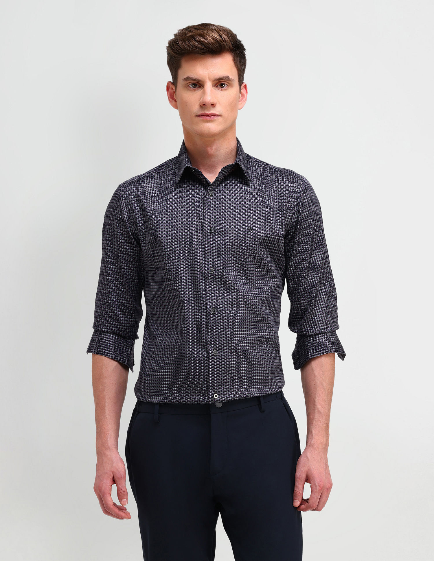 Arrow Newyork Slim Fit All-Over Pattern Shirt