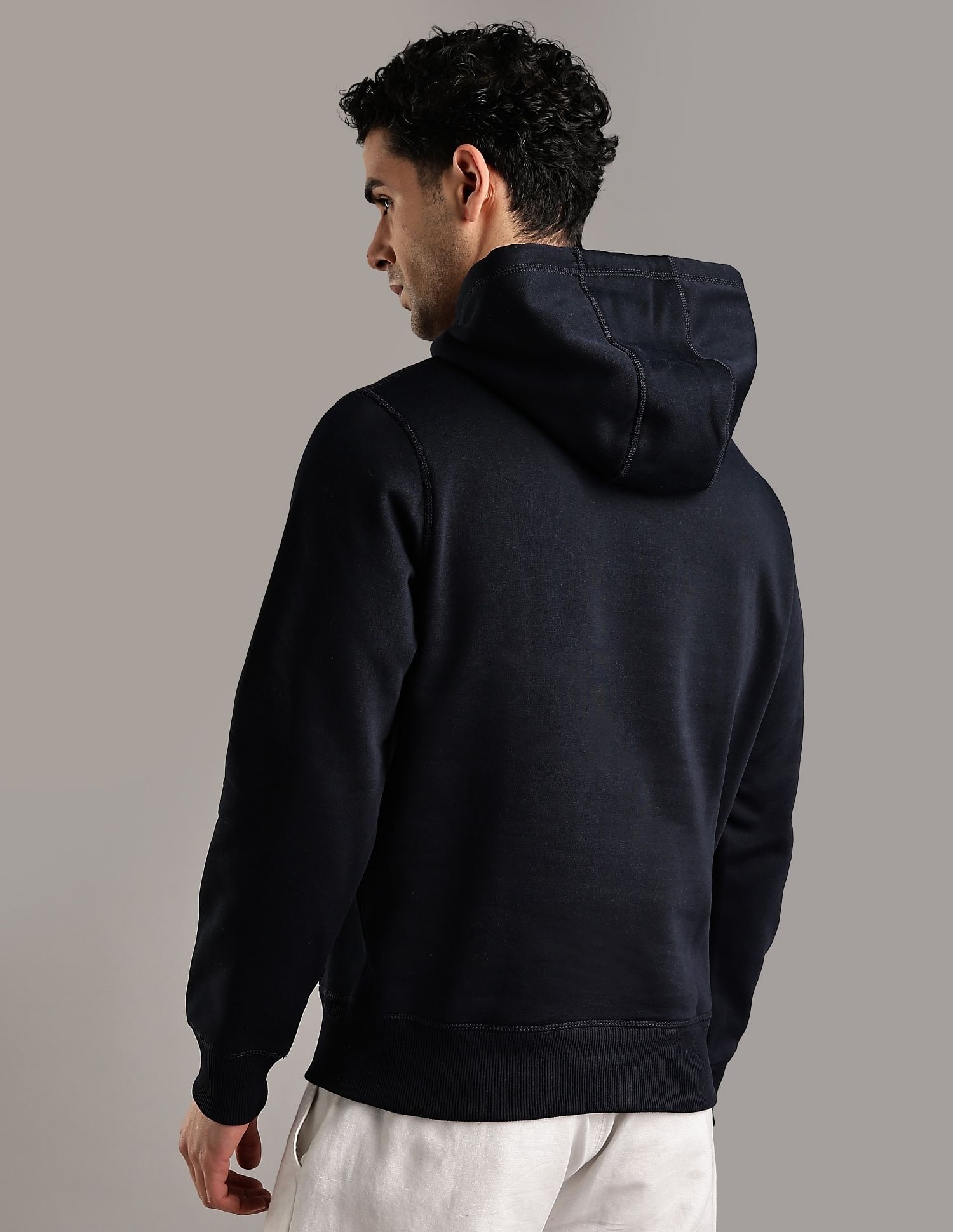 Tommy Hilfiger Embroidered Logo Regular-Fit Cotton Sweatshirt