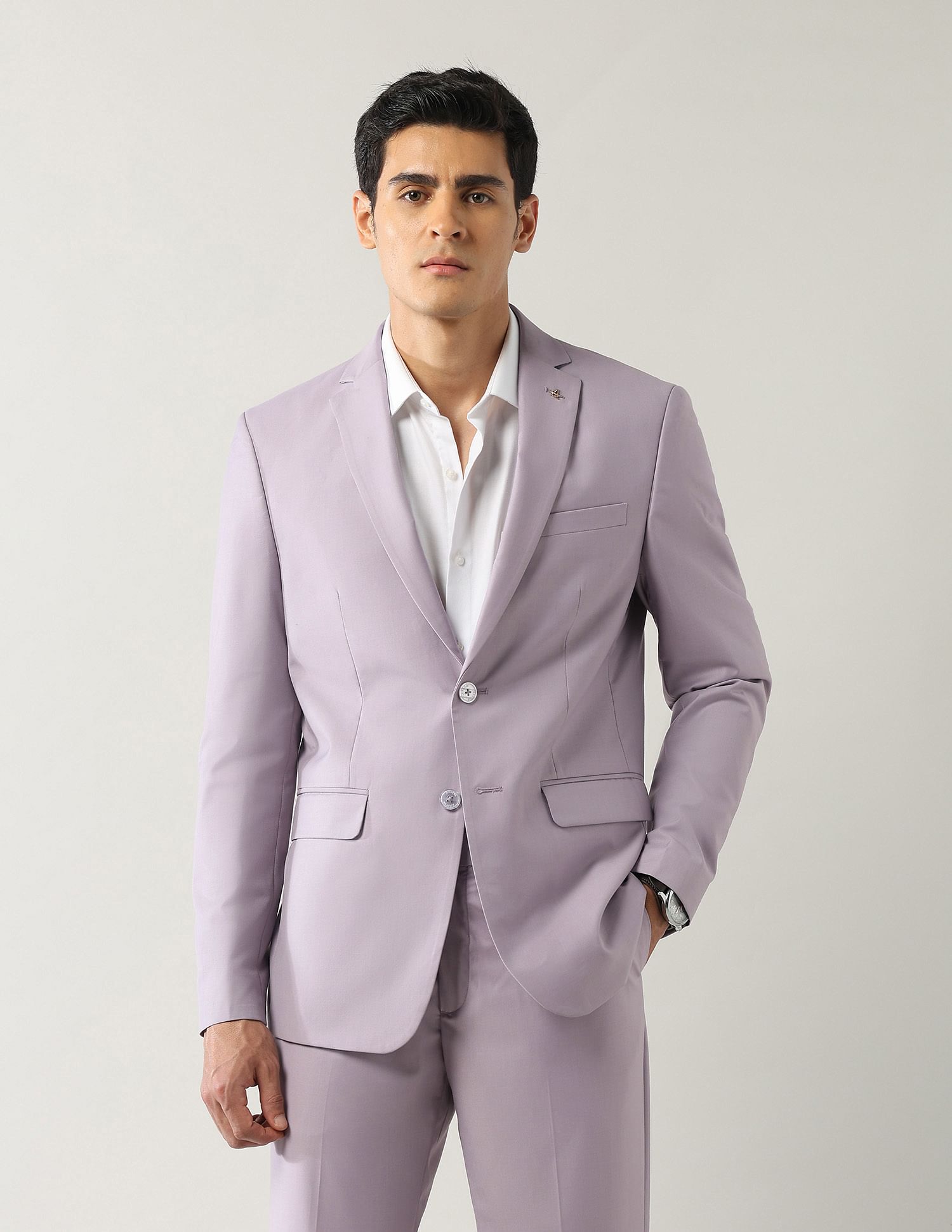 Arrow Tailored Fit Solid Two Piece Suit
