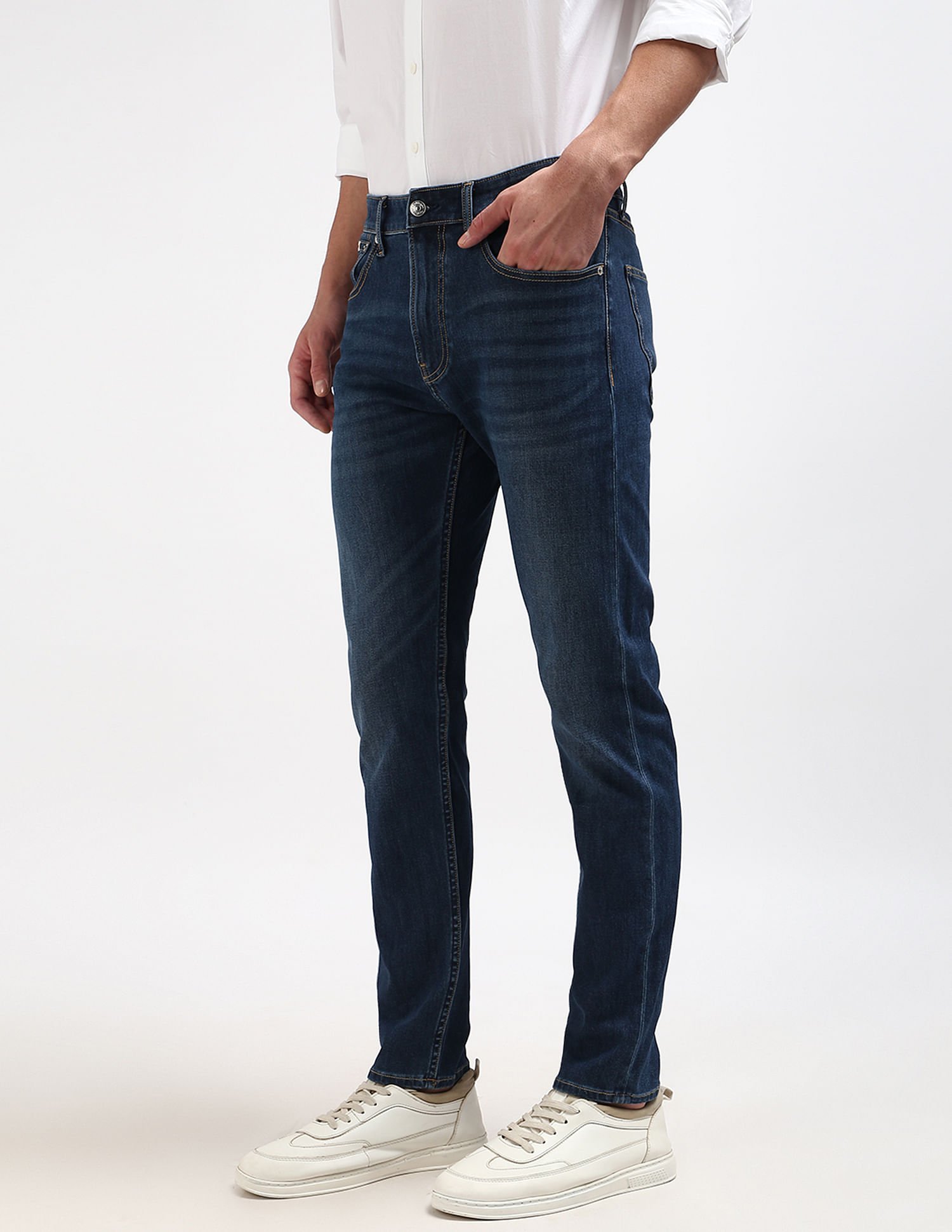 Calvin Klein Jeans Modern Tapered Fit Jeans