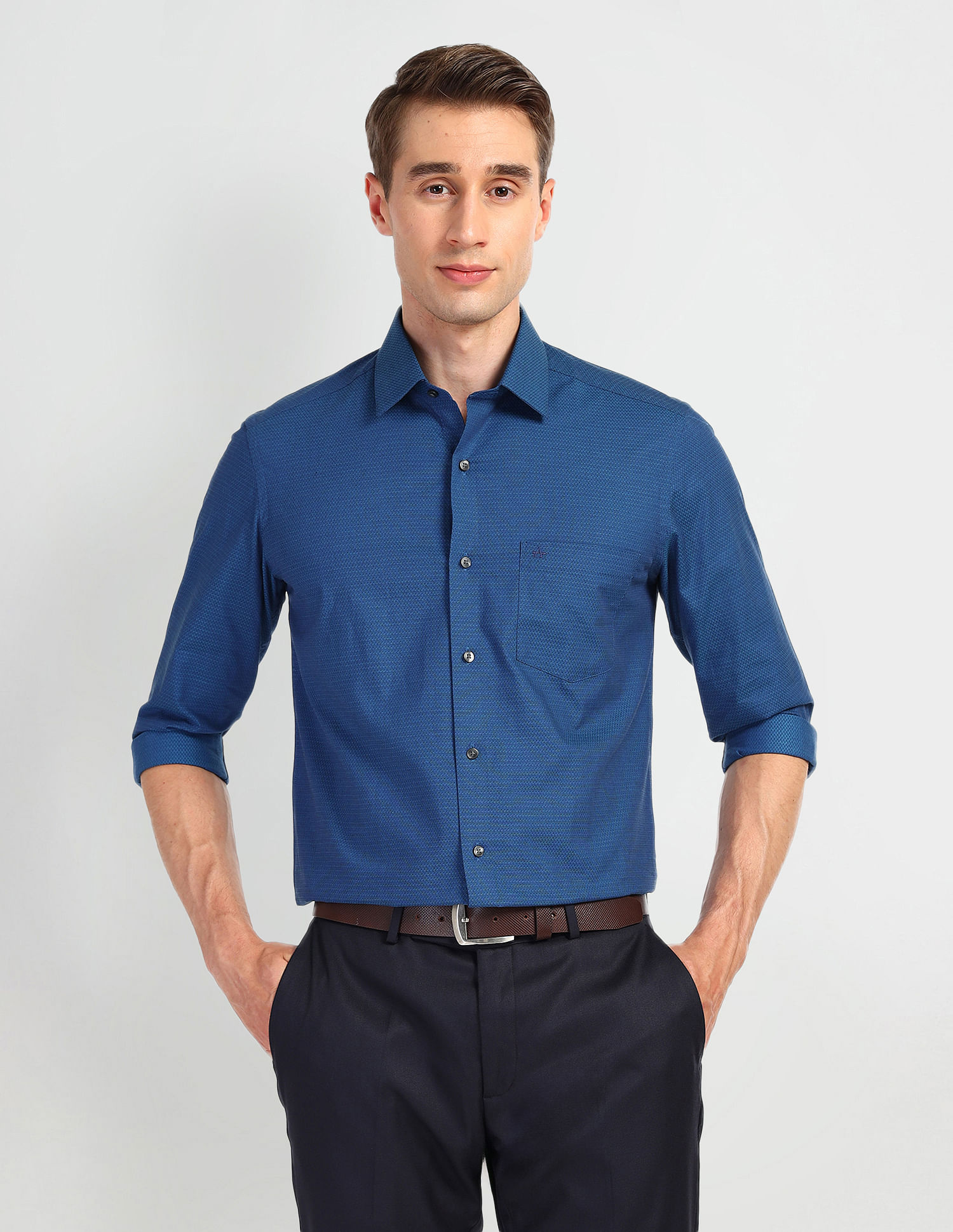 Arrow Manhattan Slim Fit Cotton Shirt
