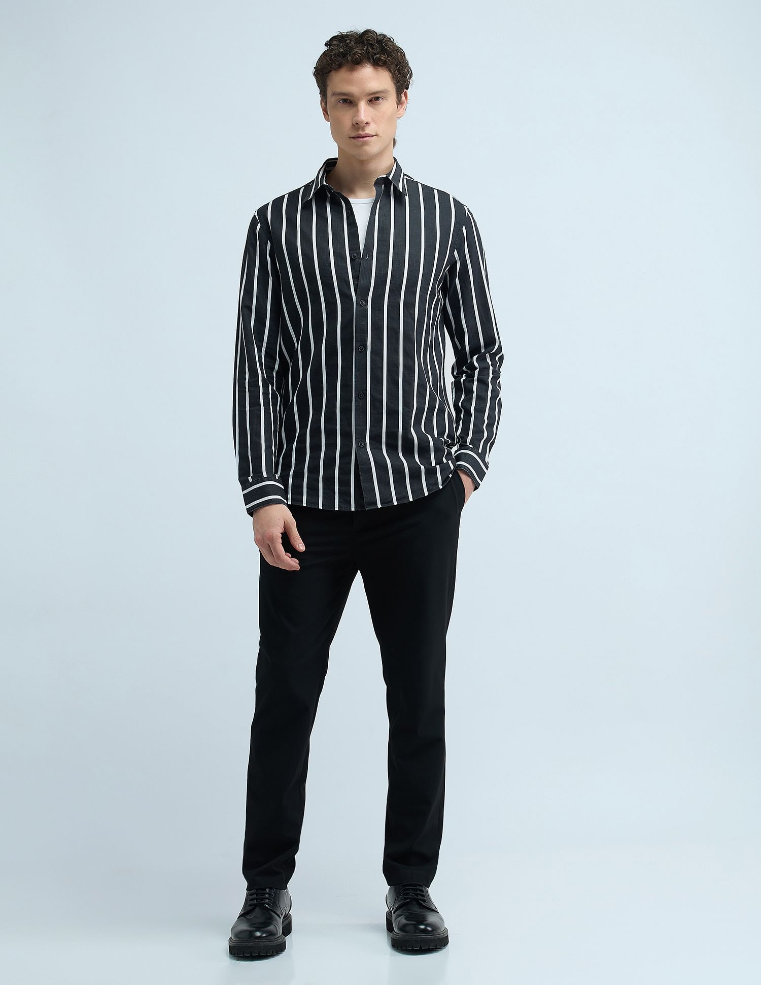 Flying Machine Vertical Stripe Slim Fit Shirt