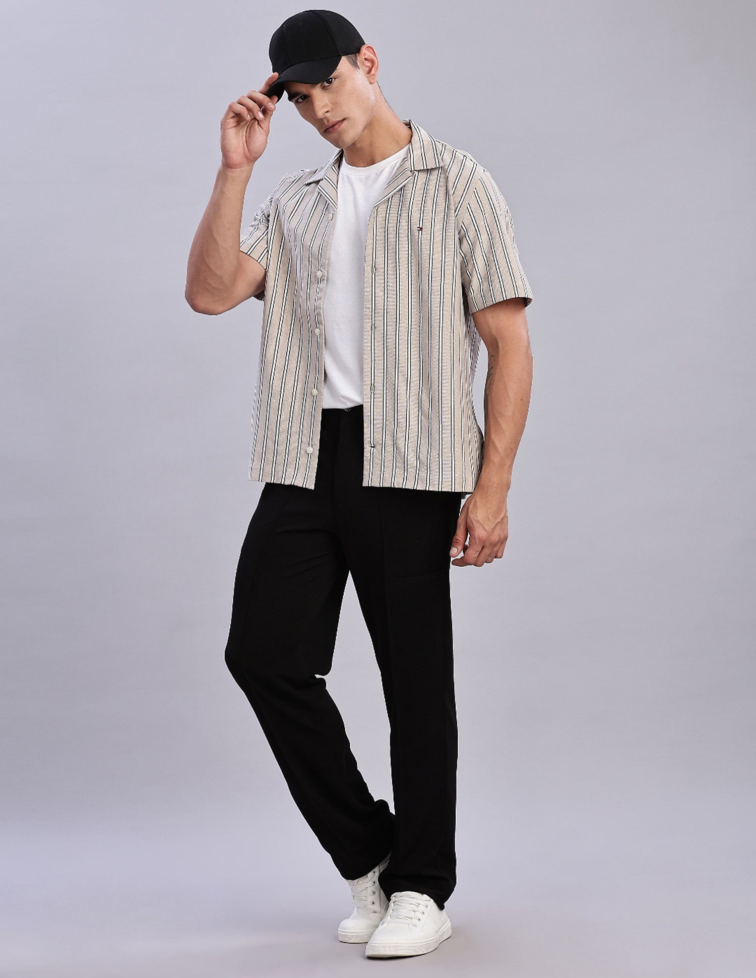 Tommy Hilfiger Striped Regular Fit Plain Woven Shirt