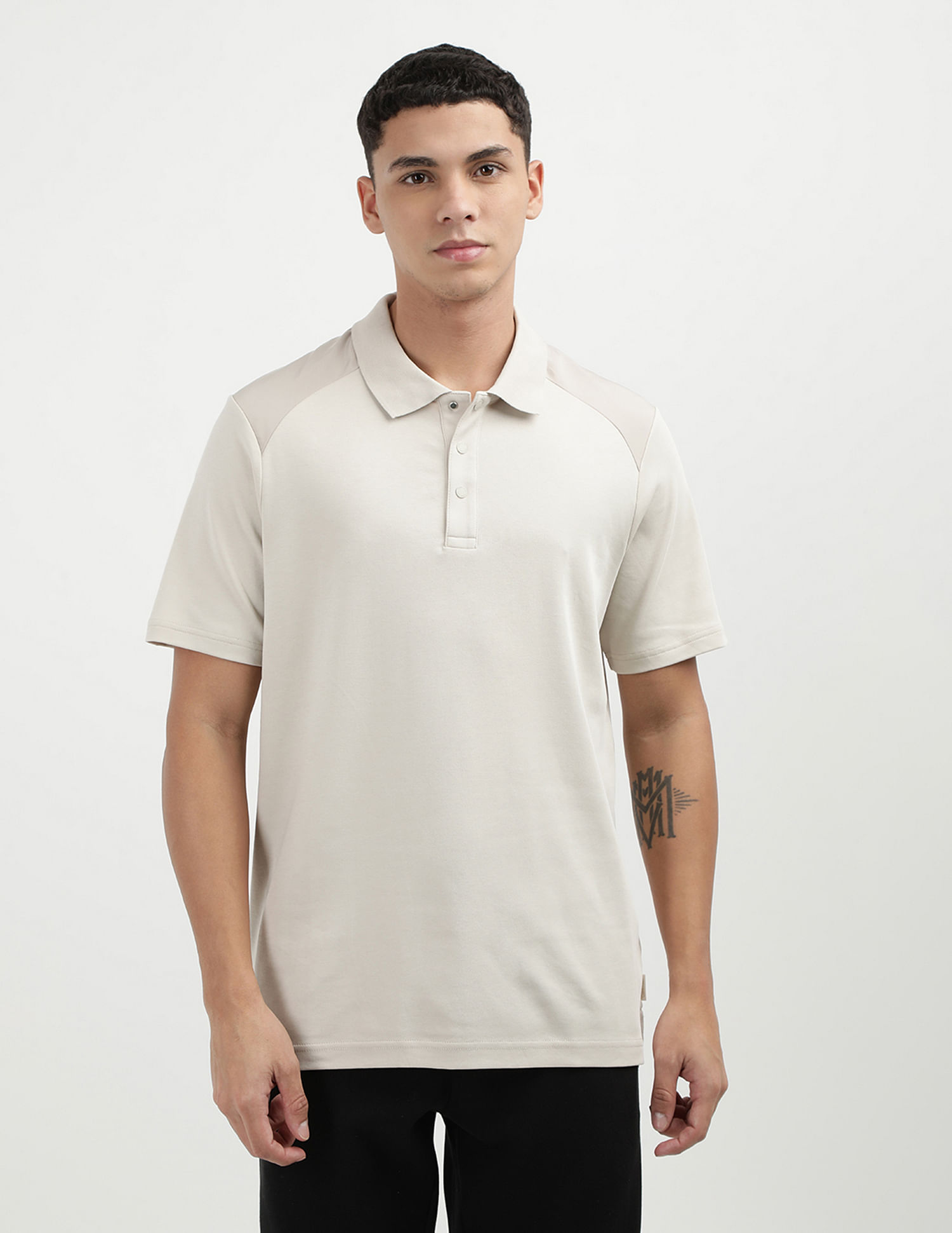 Calvin Klein Jeans Solid Regular Fit Polo Shirt