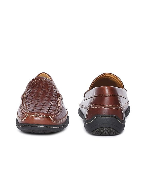 Buy Johnston & Murphy Men Woven Leather Loafers - NNNOW.com