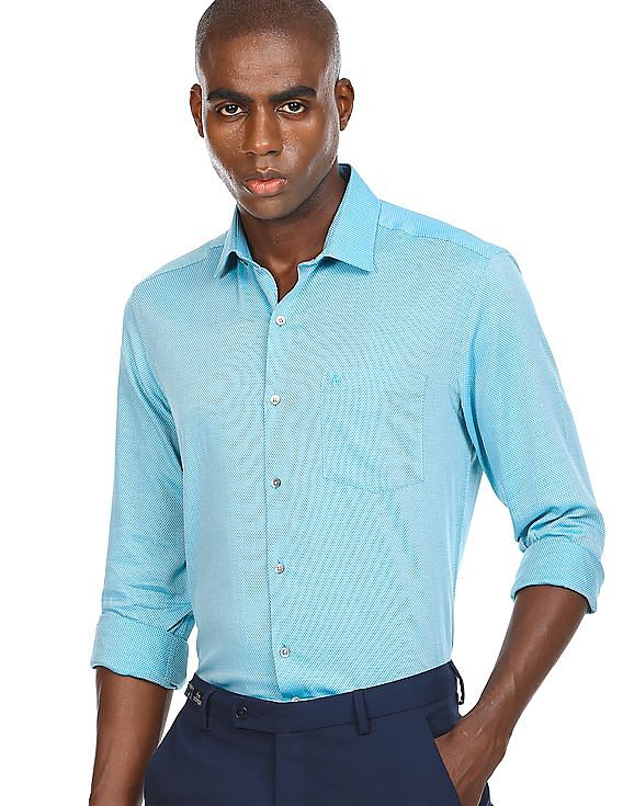 Buy Arrow Men Aqua Patterned Cotton Formal Shirt - Nnnow.Com