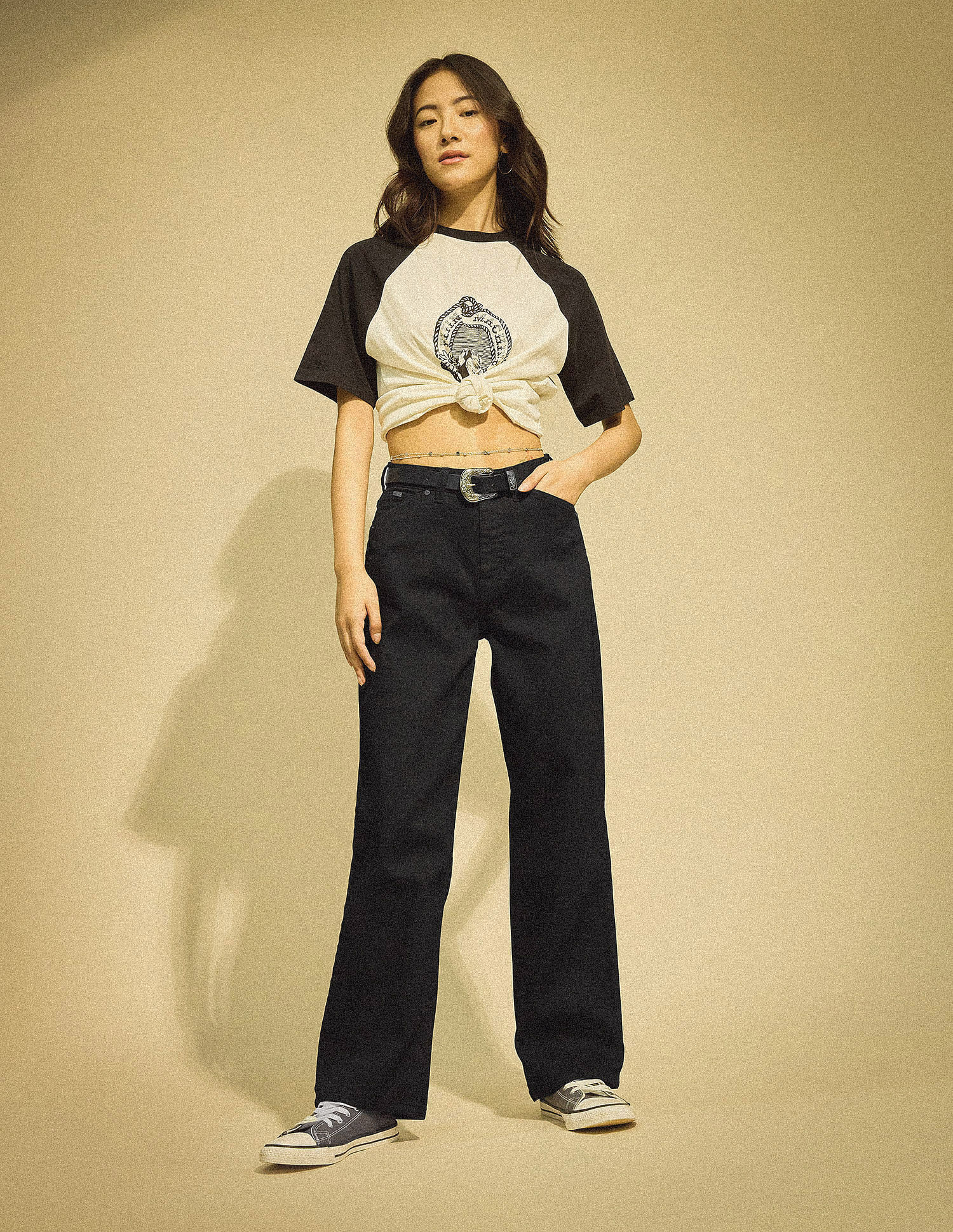Flying Machine Women Straight Fit Pocket Detailed Jeans