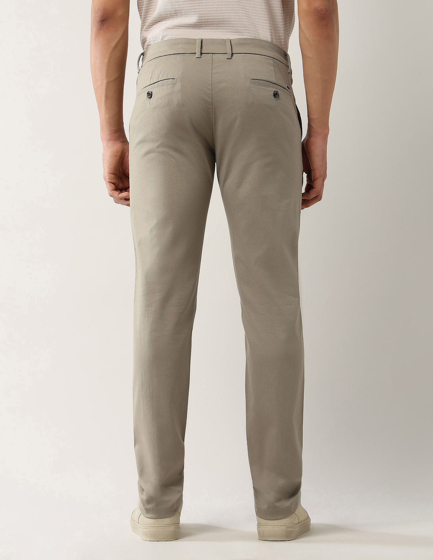 Arrow Sport Dobby Slim Fit Solid Chinos