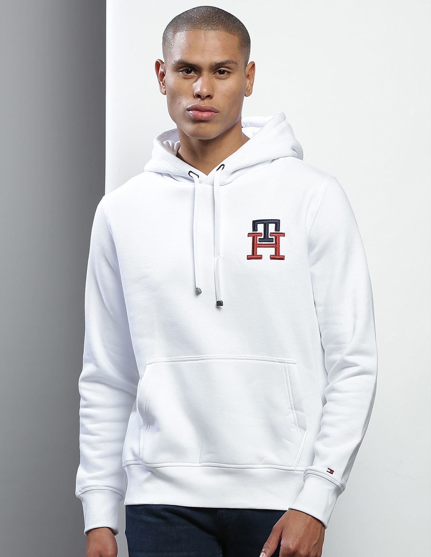 Tommy Hilfiger Men White Essential Embroidered Monogram Sweatshirt