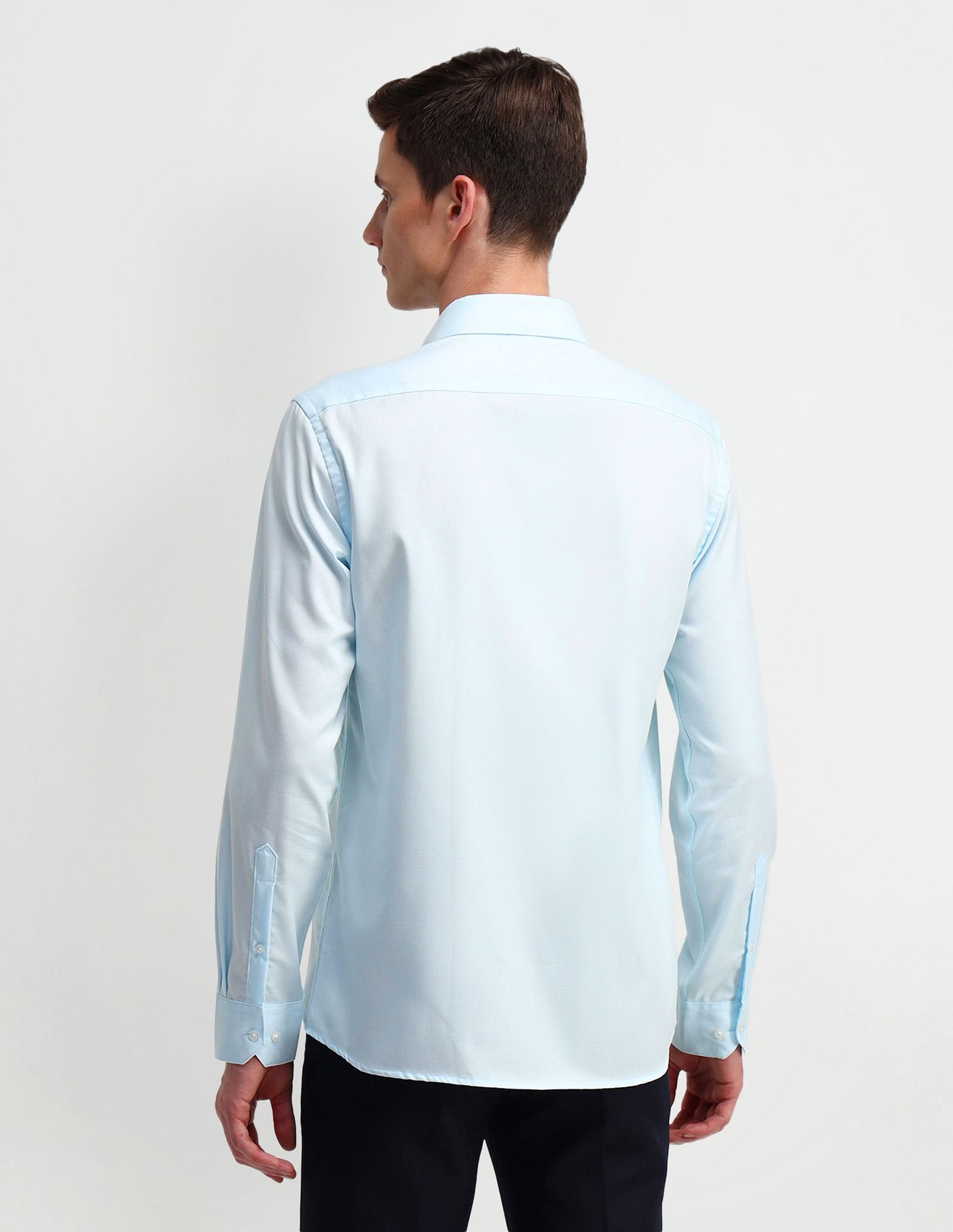 Arrow Manhattan Slim Fit Cotton Shirt