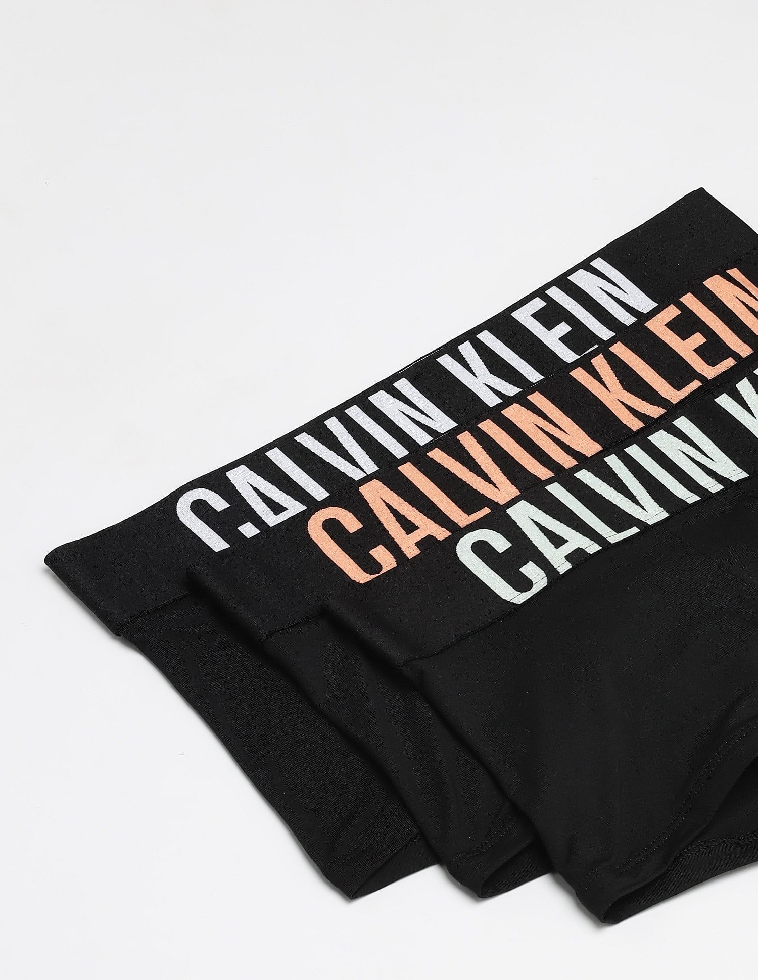 Calvin Klein Underwear Low Rise Solid Multi Trunks - Pack Of 3