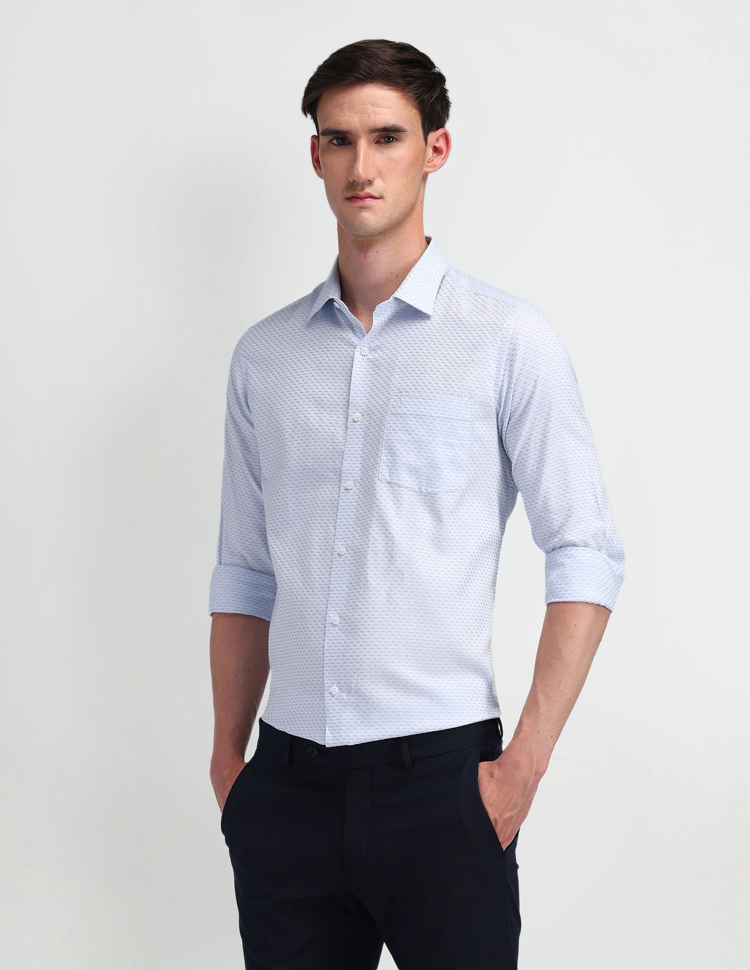 Arrow Manhattan Slim Fit Cotton Shirt