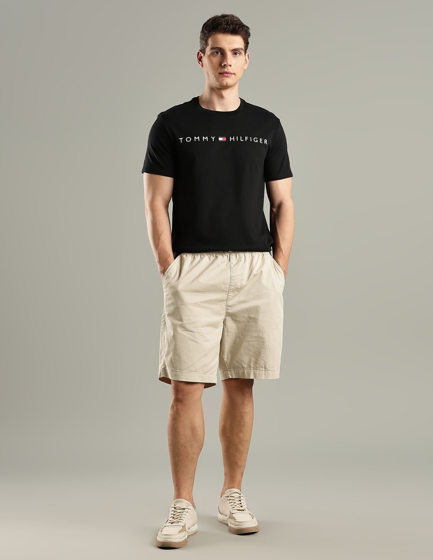Tommy Hilfiger Logo Regular-Fit Cotton T-Shirt