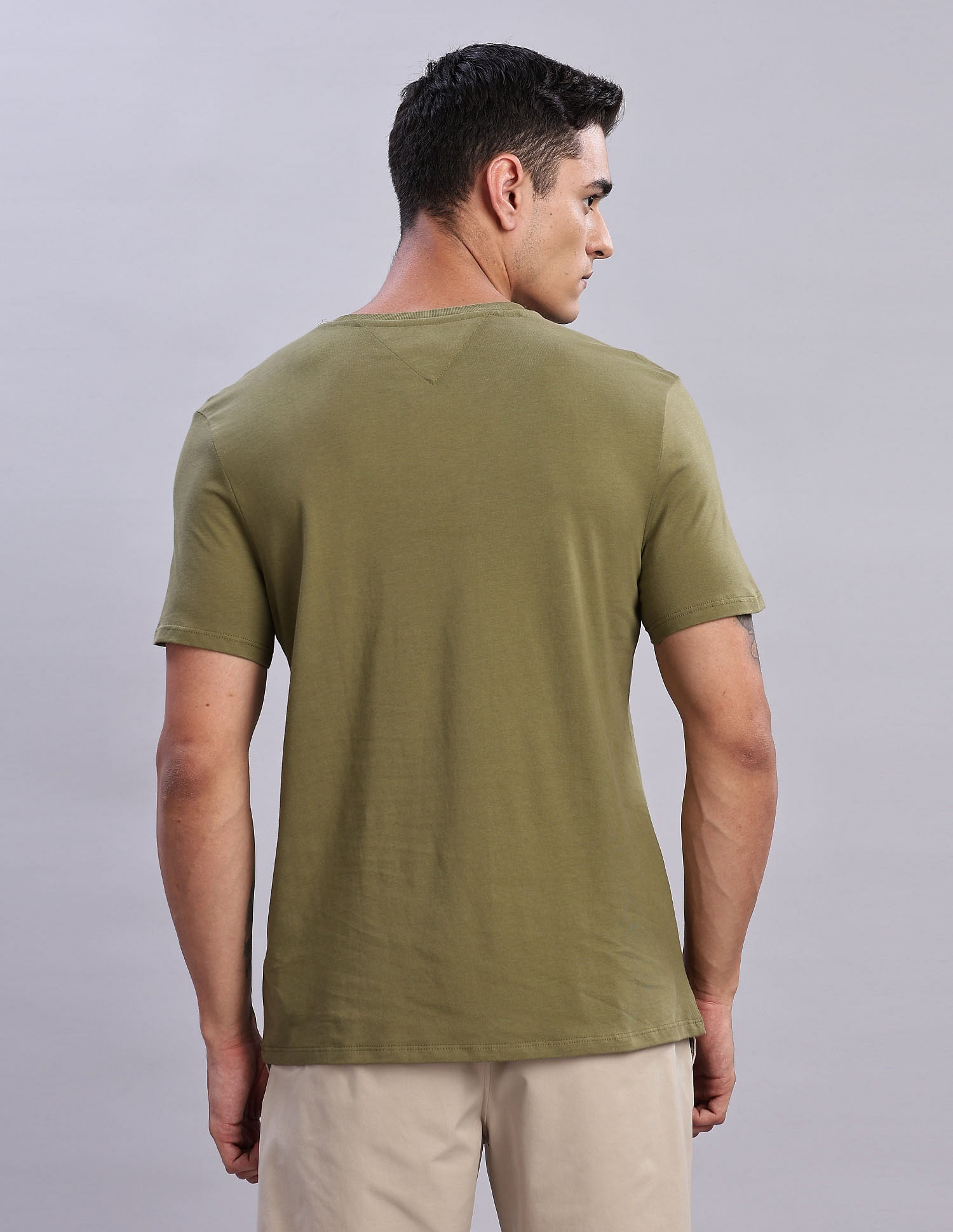 Tommy Hilfiger Mens Green Solid T-Shirt