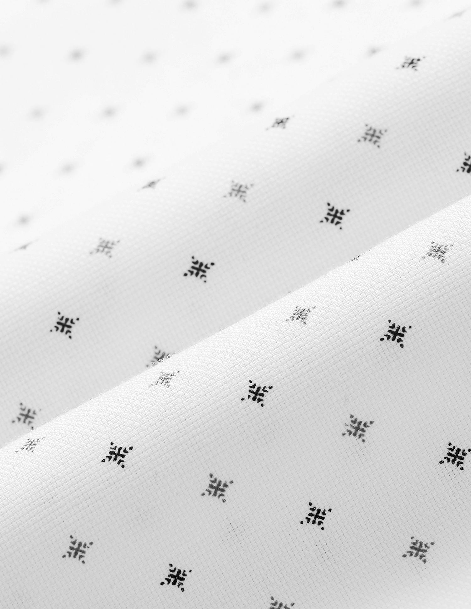 Arrow Manhattan Slim Cotton Shirt