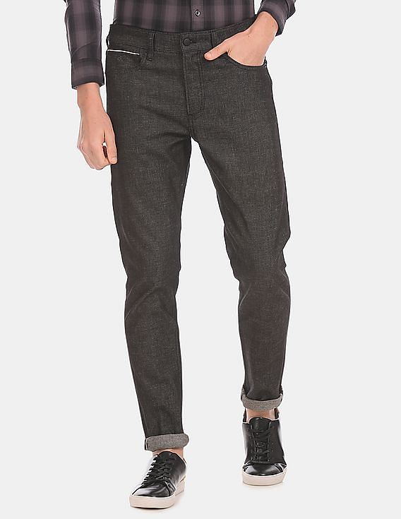 Calvin Klein Men Black Slim Tapered Fit Premium Italian Stretch Selvedge Jeans