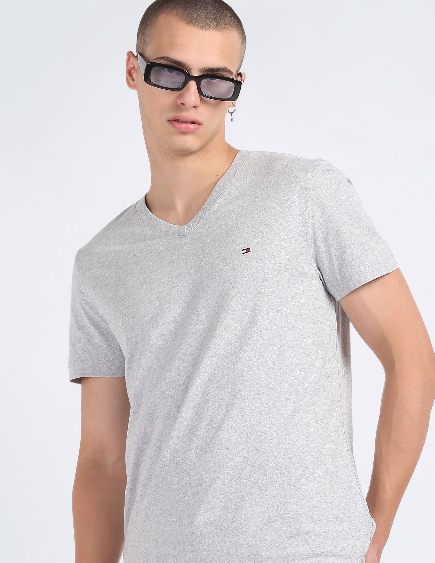 Tommy Hilfiger Pure Cotton Essential Logo V-Neck T-Shirt