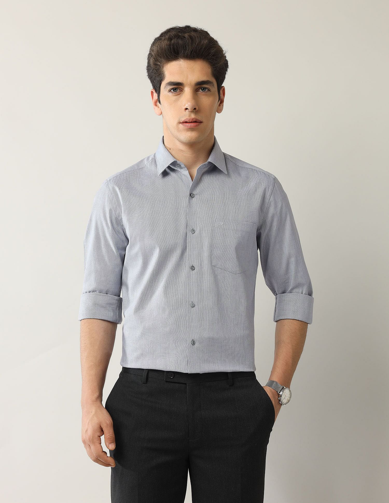 Arrow Textured Manhattan Slim Fit Shirt