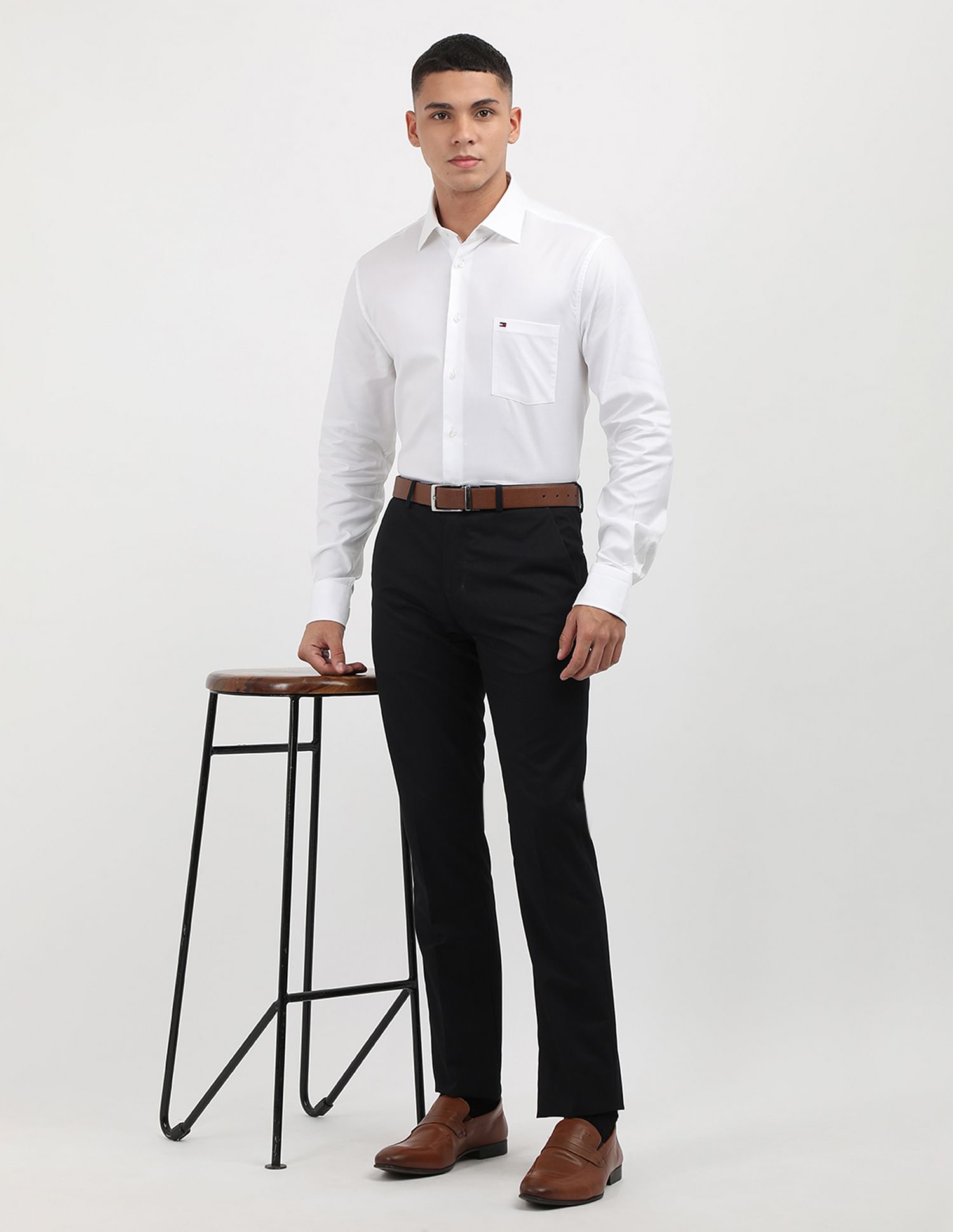 Tommy Hilfiger Solid Engineered Regular Shirt