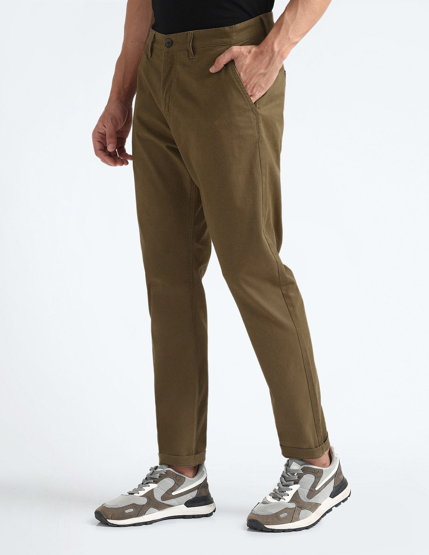 Flying Machine Slash Slim Tapered Fit Solid Chinos