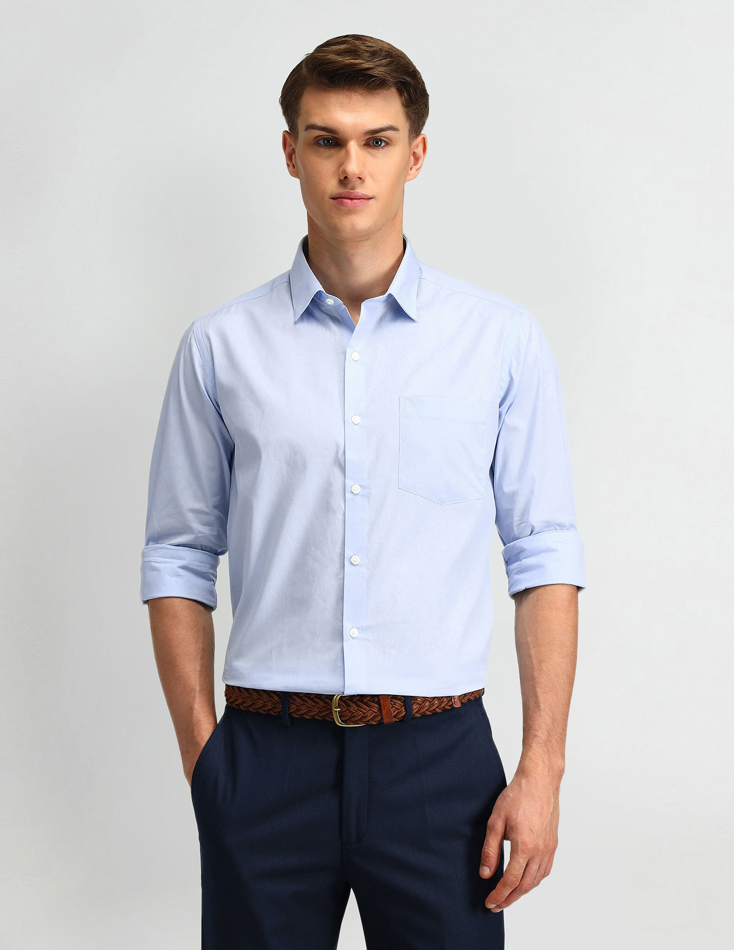 Arrow Solid Manhattan Slim Fit Shirt