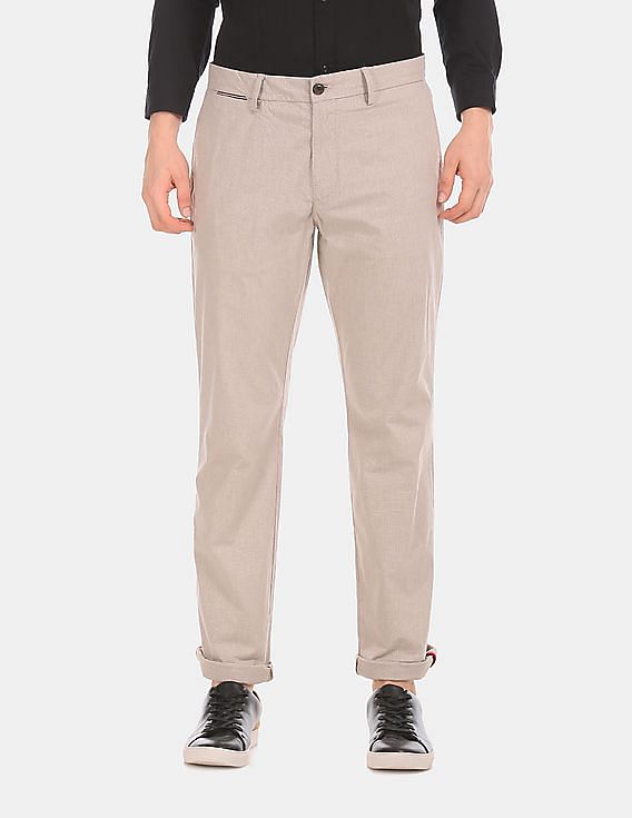 Tommy Hilfiger Men Beige Denton Regular Fit Solid Casual Trousers