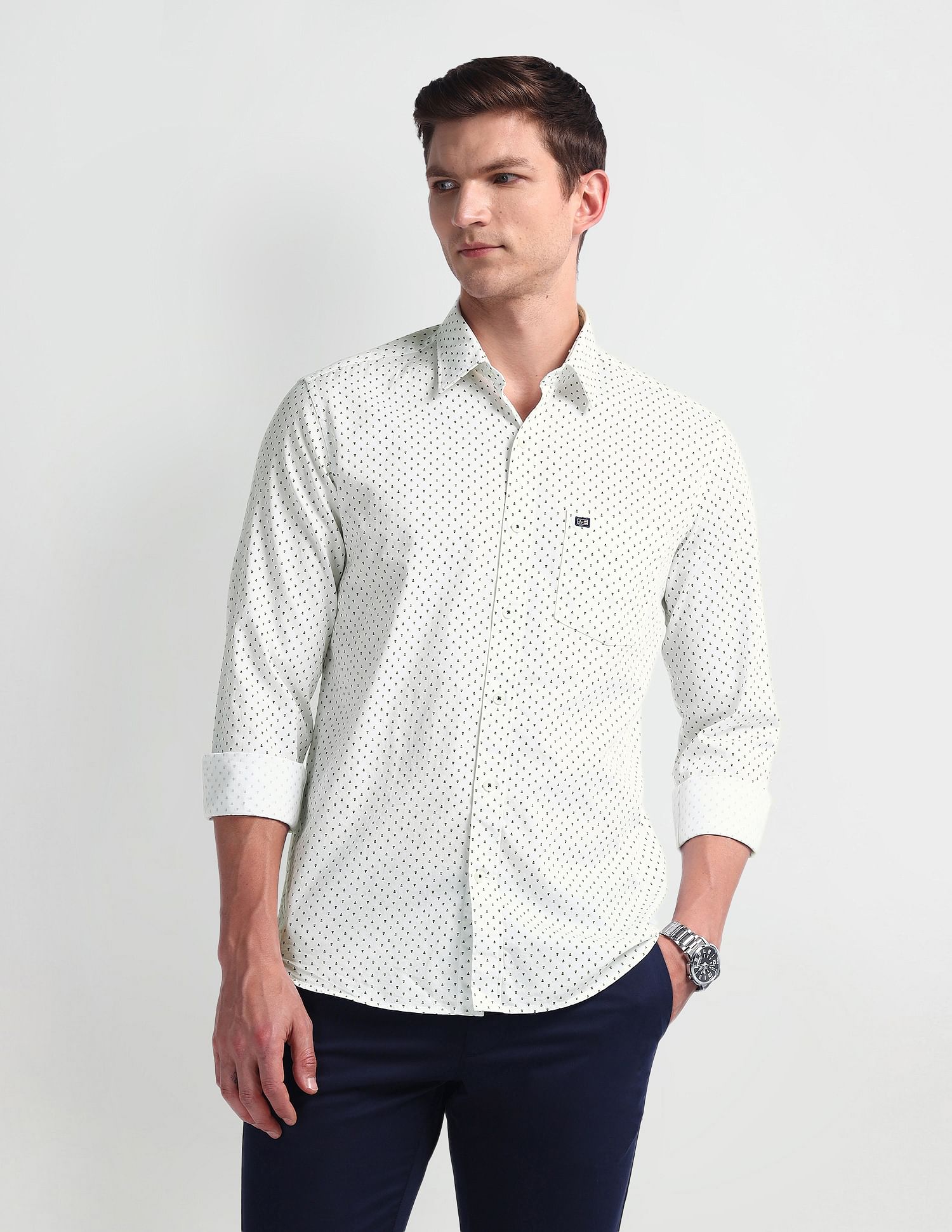 Arrow Sport Geometric Print Manhattan Slim Shirt