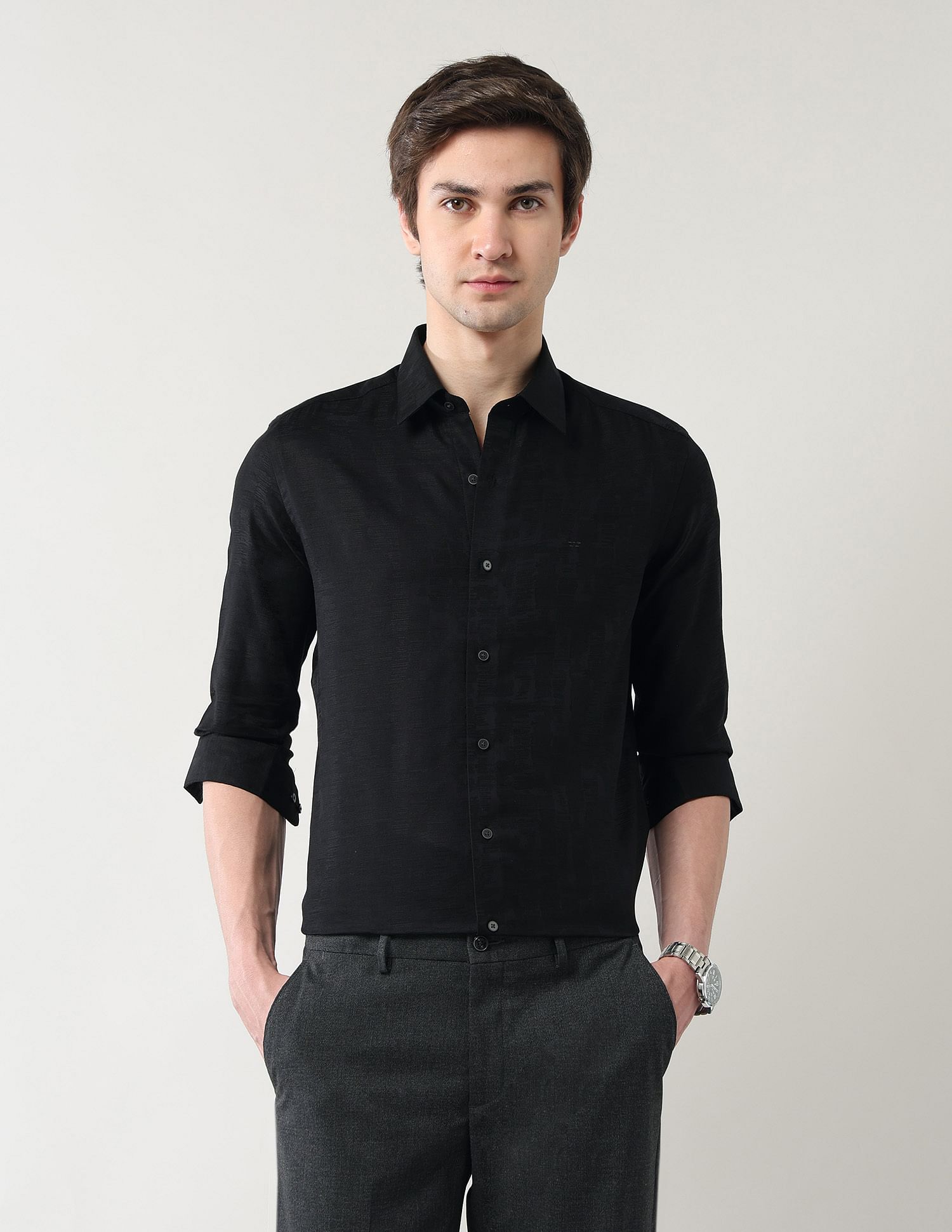 Arrow Newyork Manhattan Slim Fit Jaquard Shirt