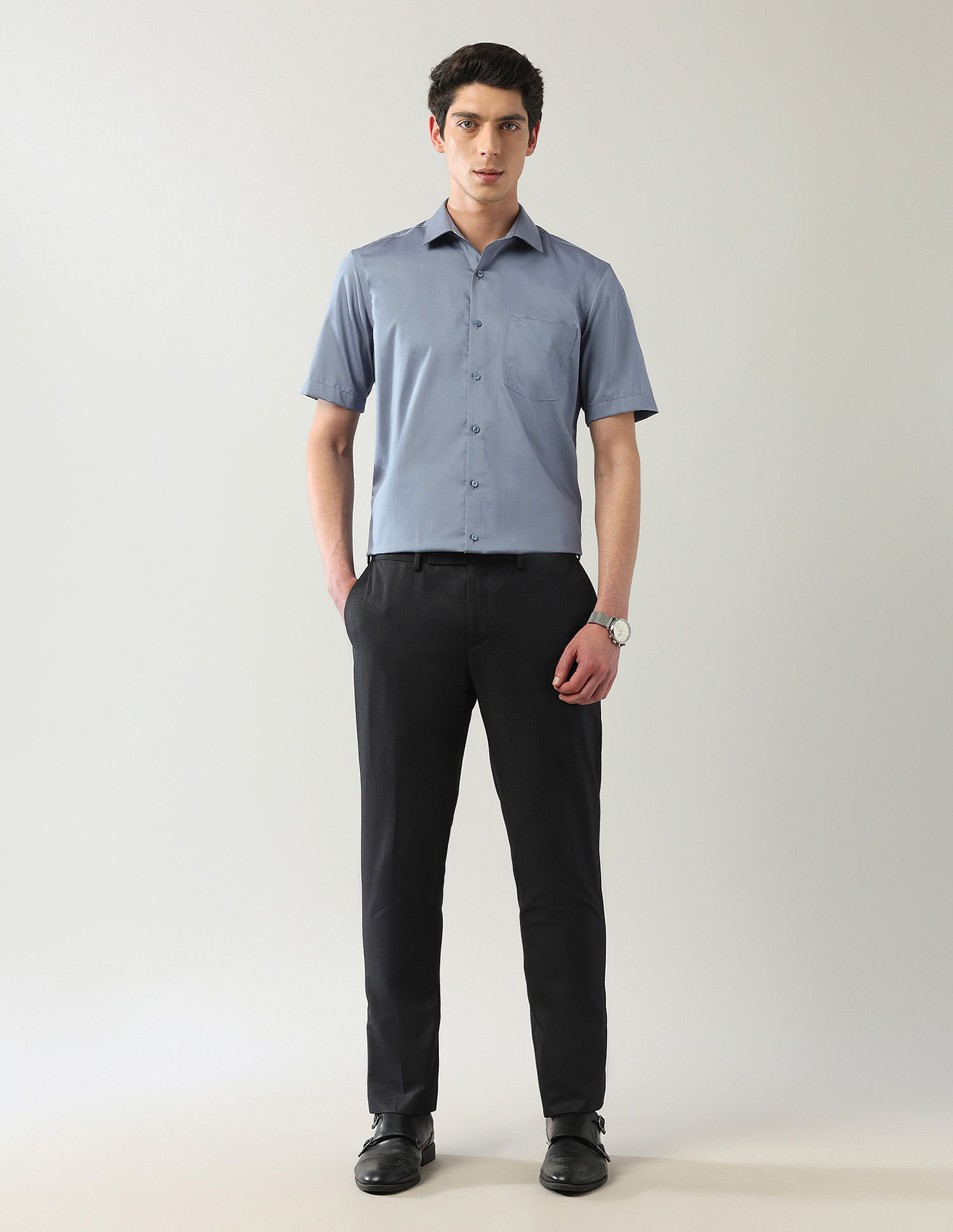Arrow Solid Liberty Classic Fit Autopress Shirt