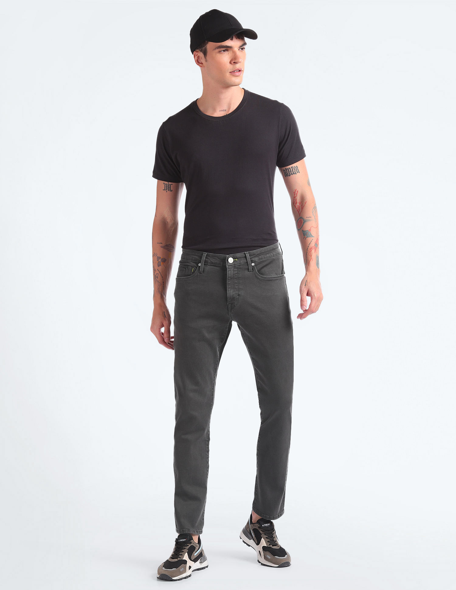 Flying Machine Michael Slim Tapered Rinsed Jeans