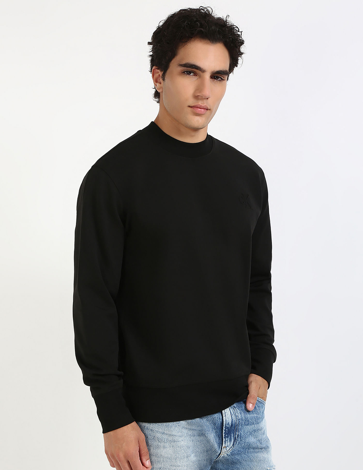 Calvin Klein Jeans Solid Relaxed-Fit Cotton Sweatshirt