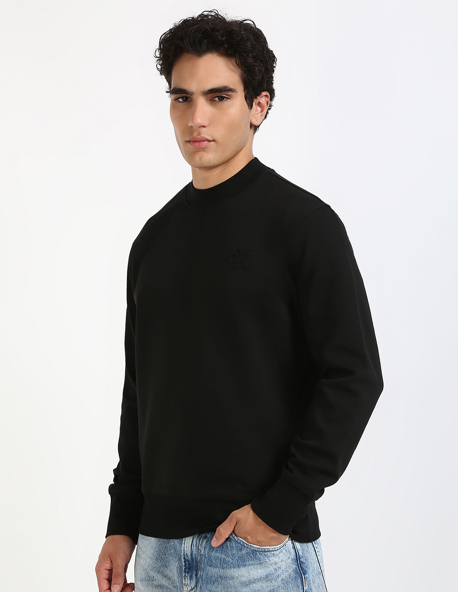 Calvin Klein Jeans Solid Relaxed-Fit Cotton Sweatshirt