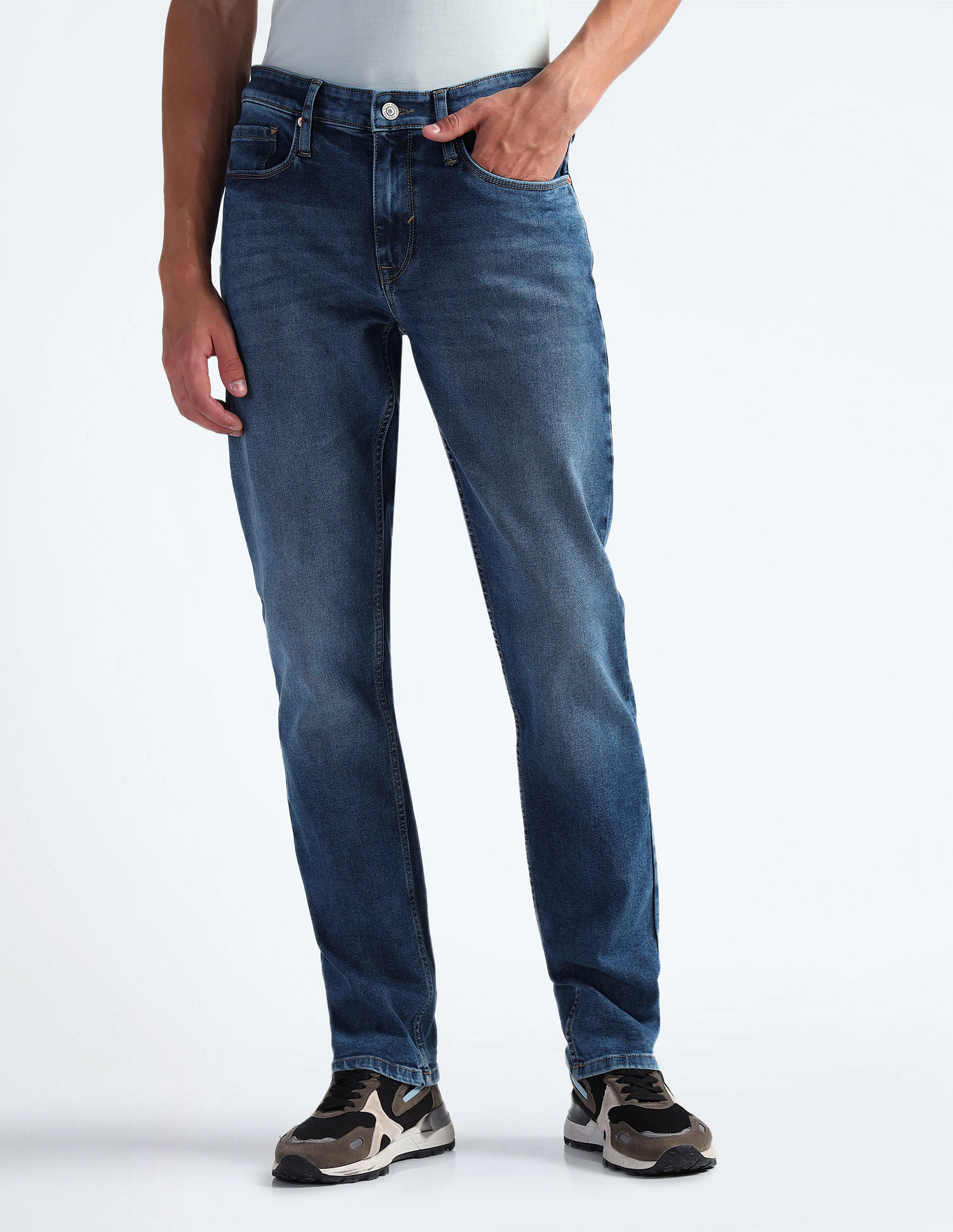 Flying Machine Mid Rise Freddie Slim Straight Fit Jeans