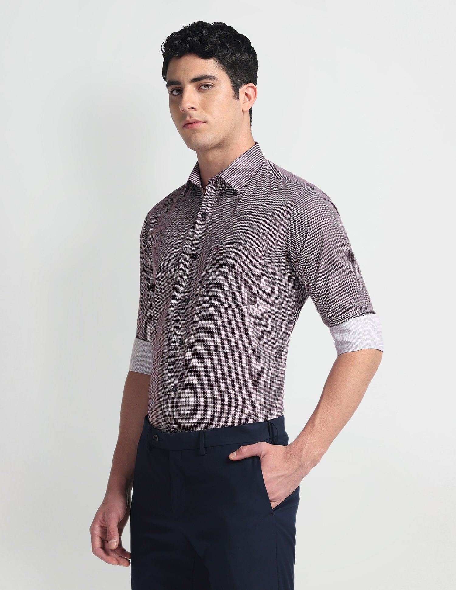 Arrow Geometric Print Manhattan Slim Shirt