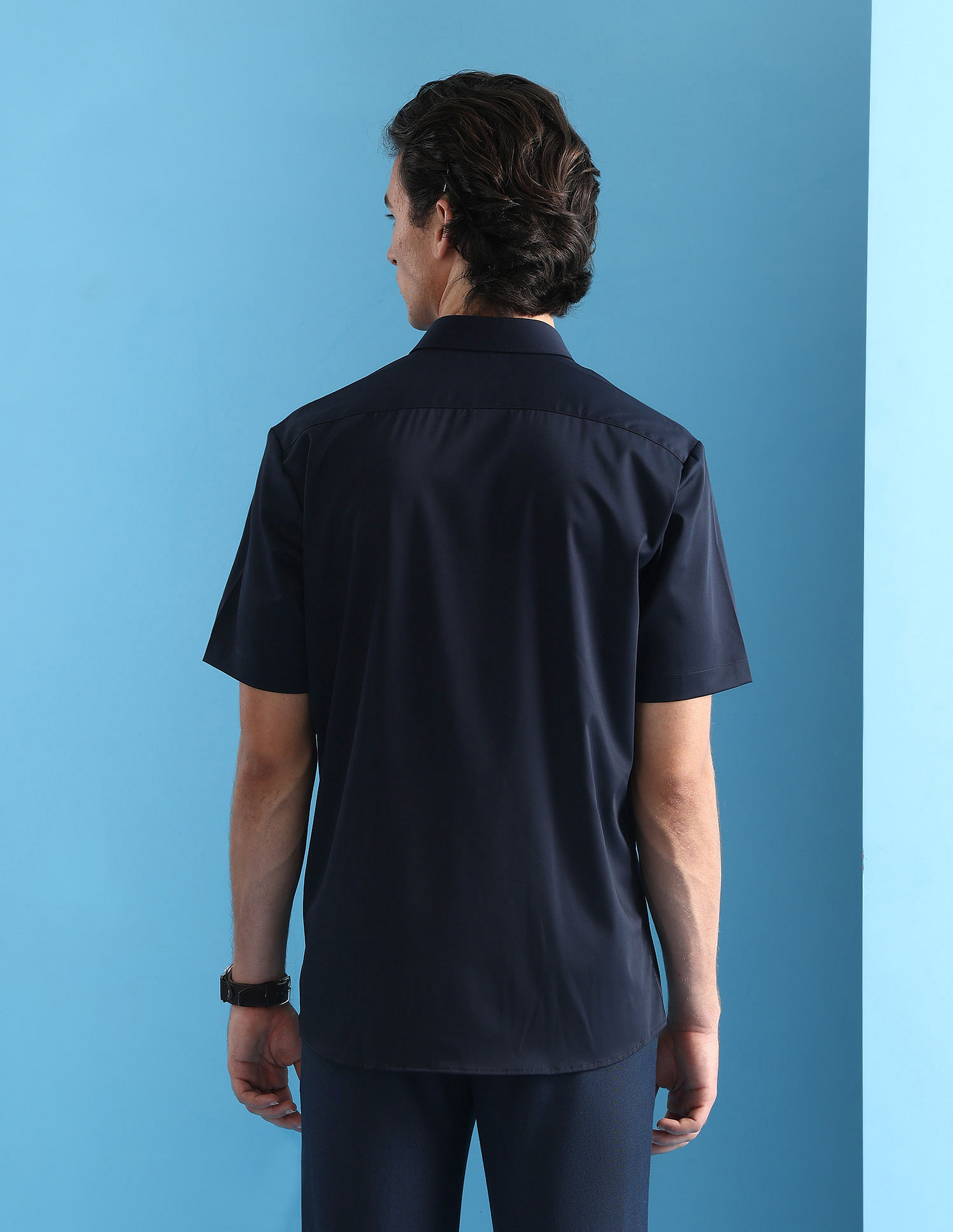 Arrow Solid Liberty Classic Fit Velocity Shirt