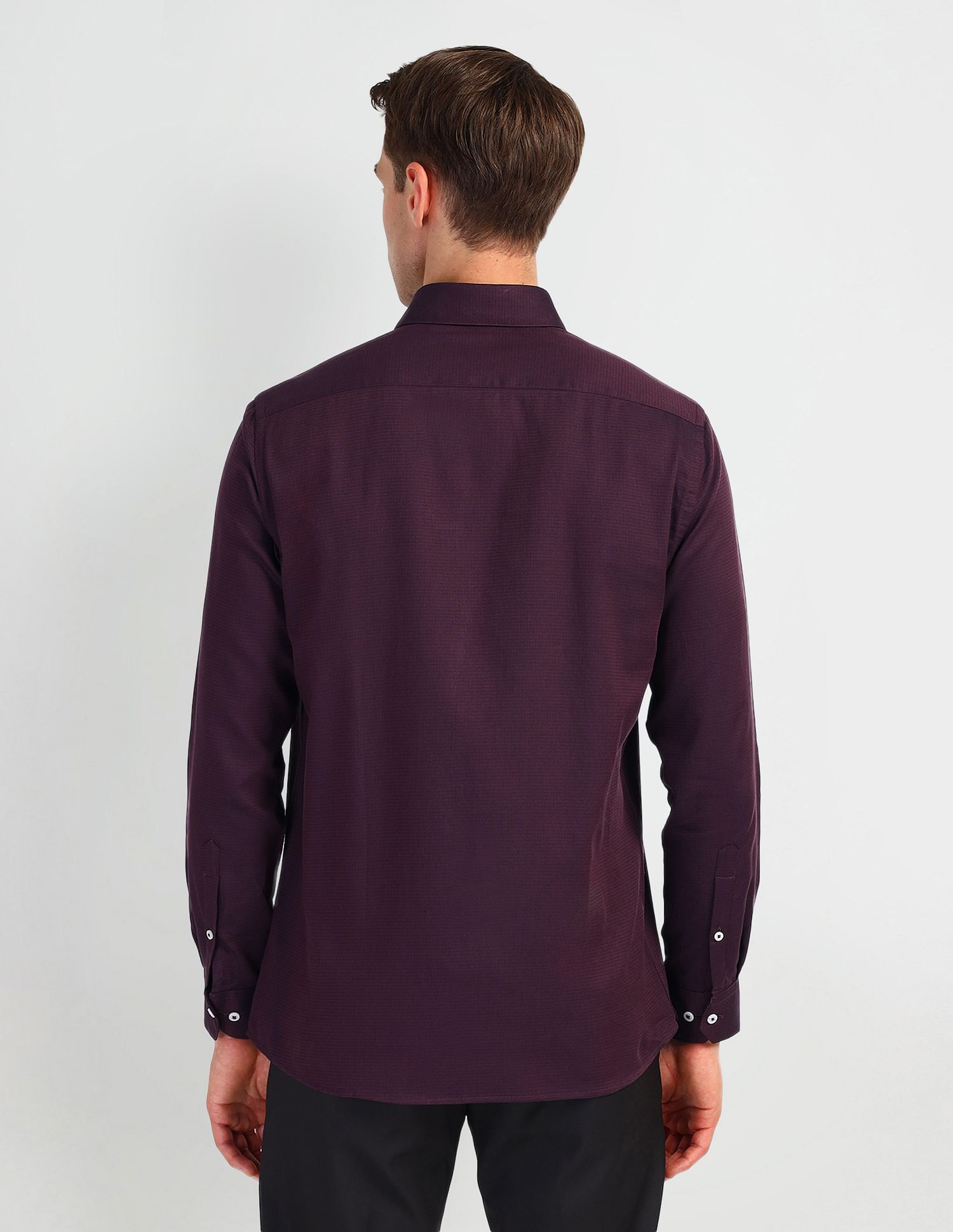 Arrow Manhattan Slim Fit Cotton Shirt
