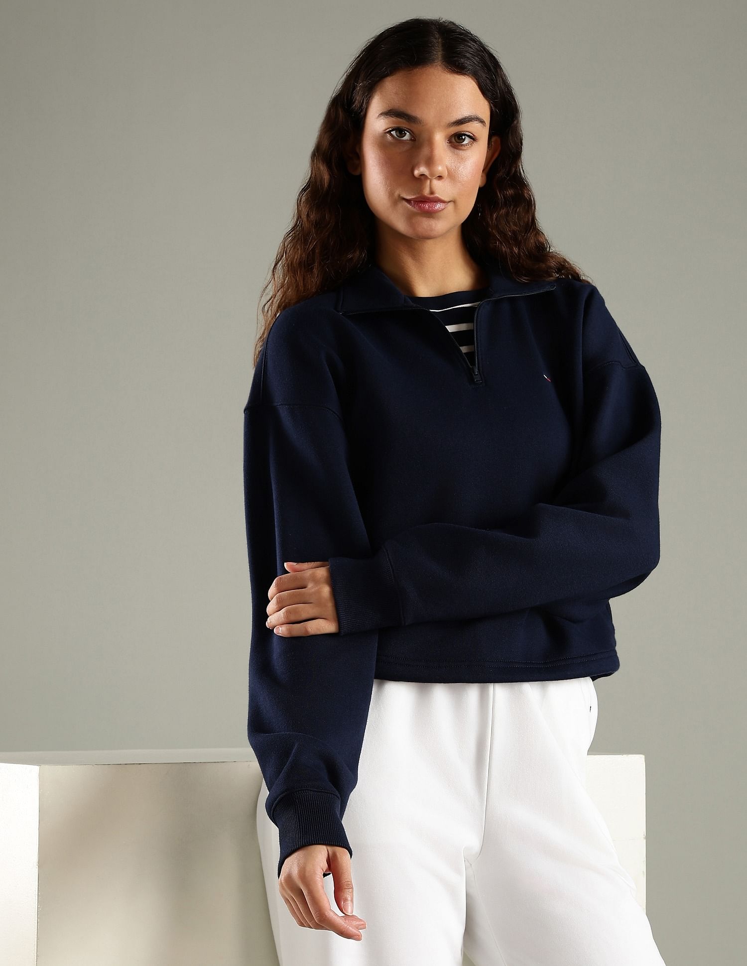 Tommy Hilfiger Regular Fit Cotton Half-Zip Sweatshirt