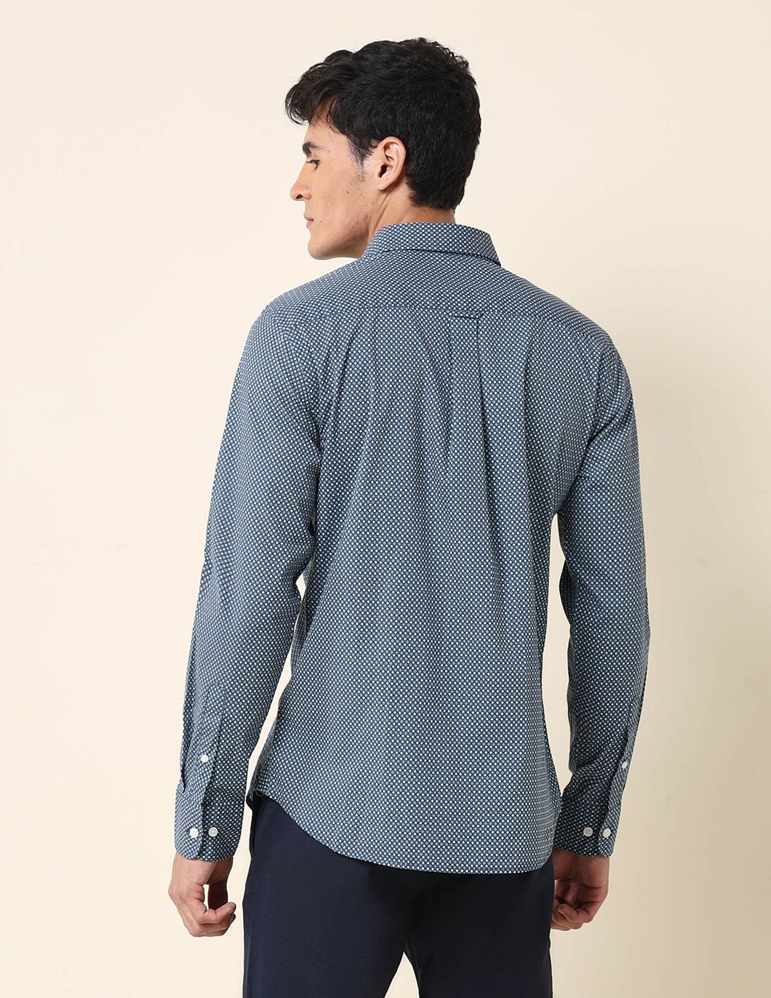 U.S. Polo Assn. Geometric Printed Tailored Fit Shirt