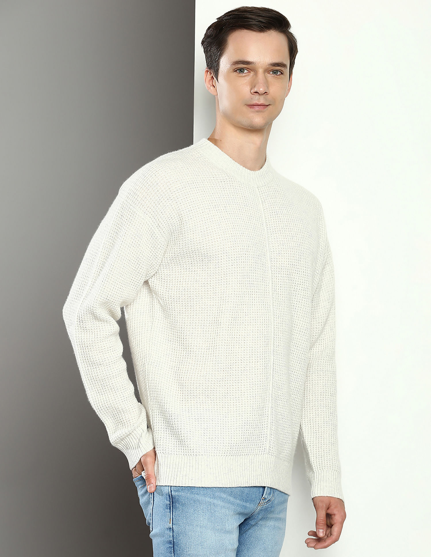 Calvin klein best sale white sweater mens