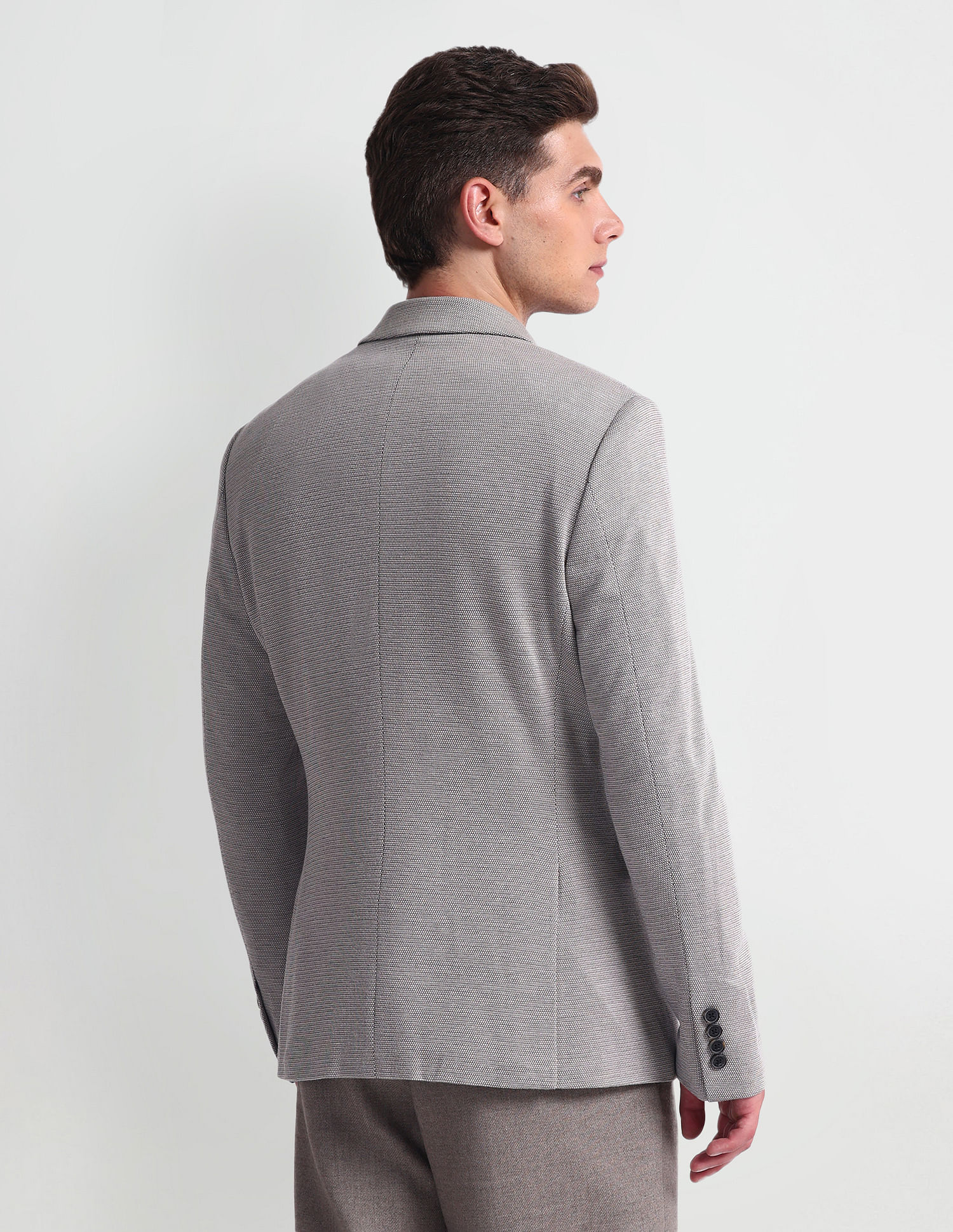 Arrow Patterned Knit Slim Blazer