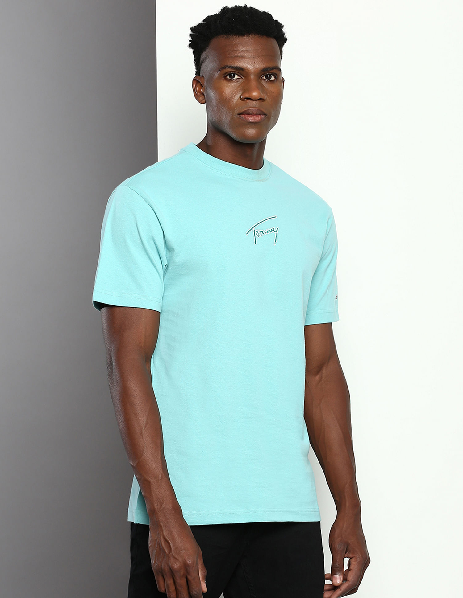 Tommy Hilfiger Recycled Cotton Classic Signature T-Shirt