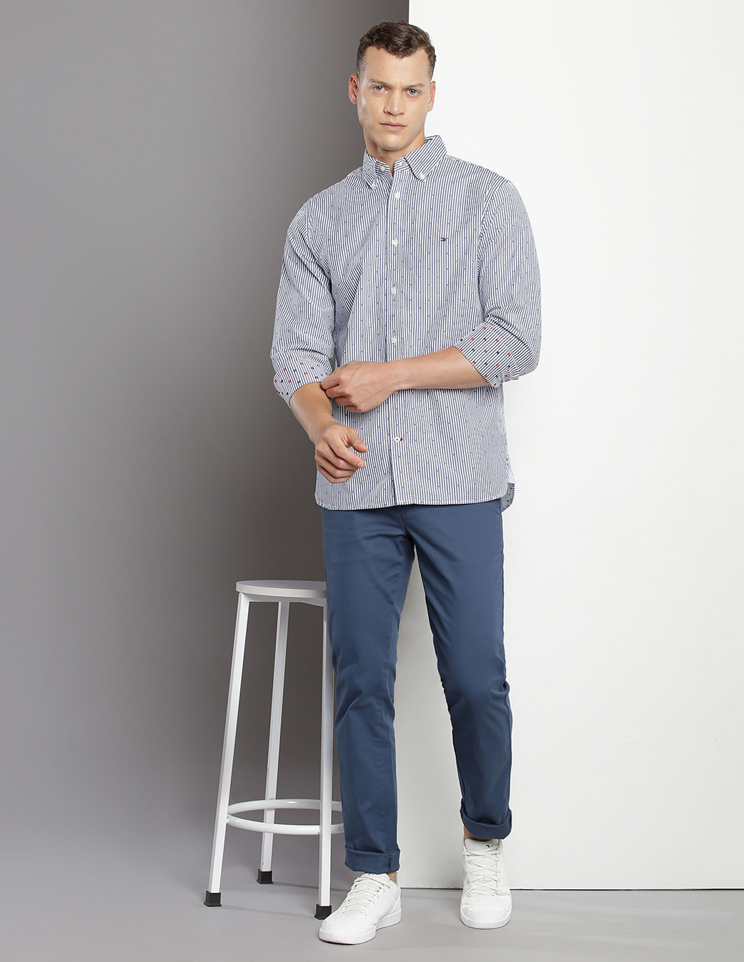 Tommy Hilfiger Button Down Collar Vertical Stripe Shirt