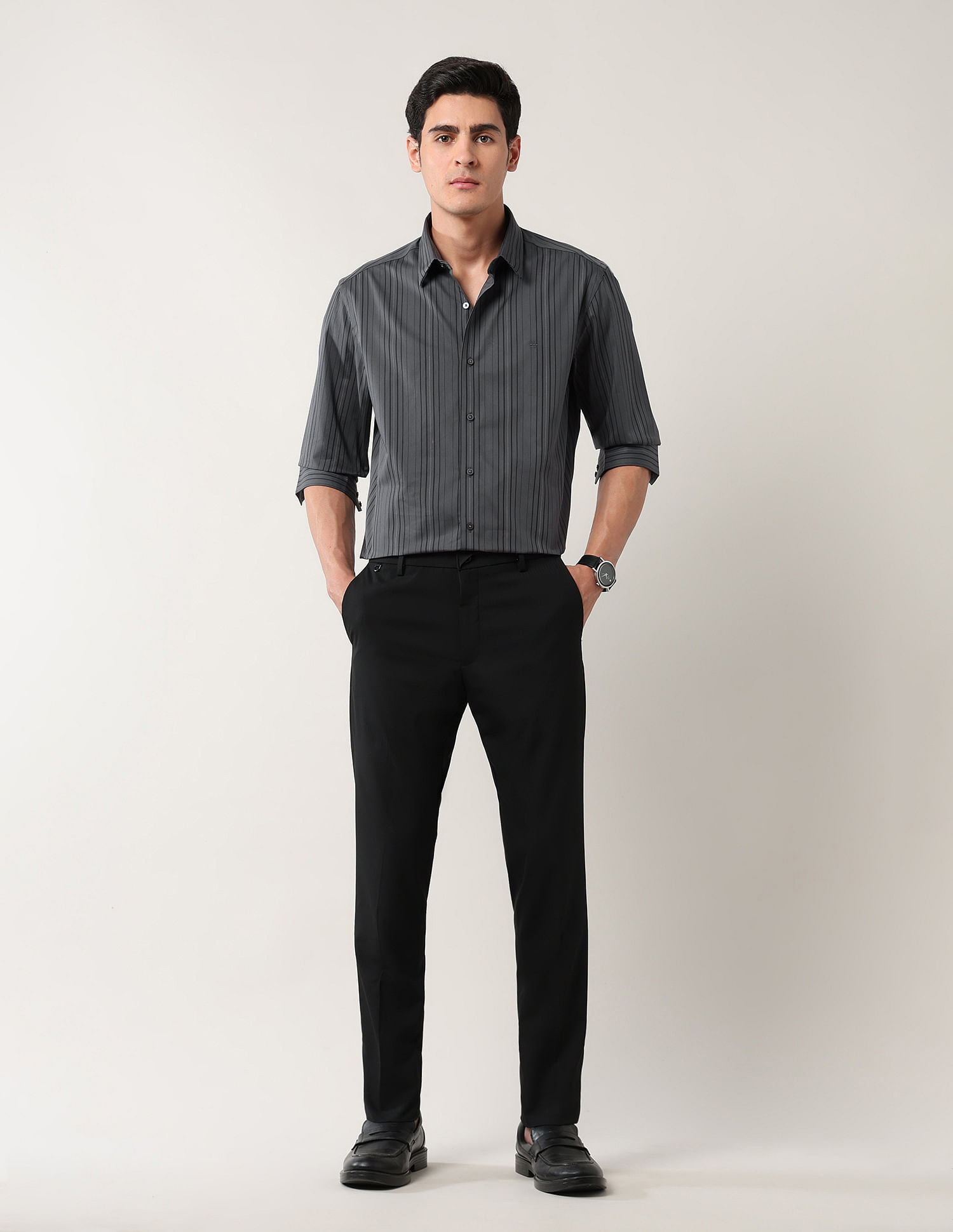 Arrow Newyork Vertical Striped Manhattan Slim Fit Shirt